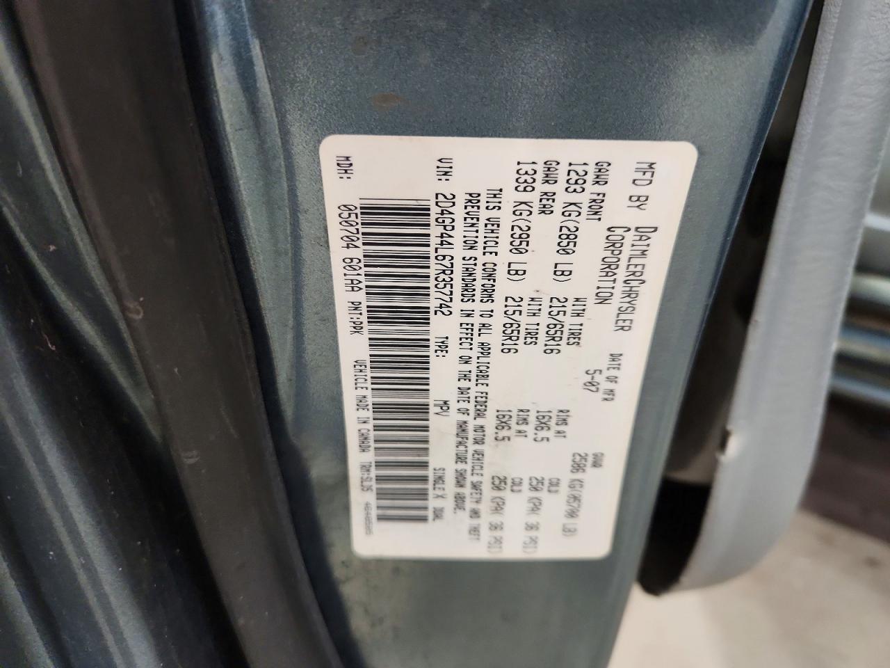 2007 Dodge Grand Caravan Sxt Gray vin: 2D4GP44L67R357742