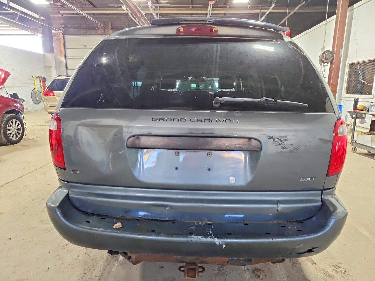 2007 Dodge Grand Caravan Sxt Gray vin: 2D4GP44L67R357742