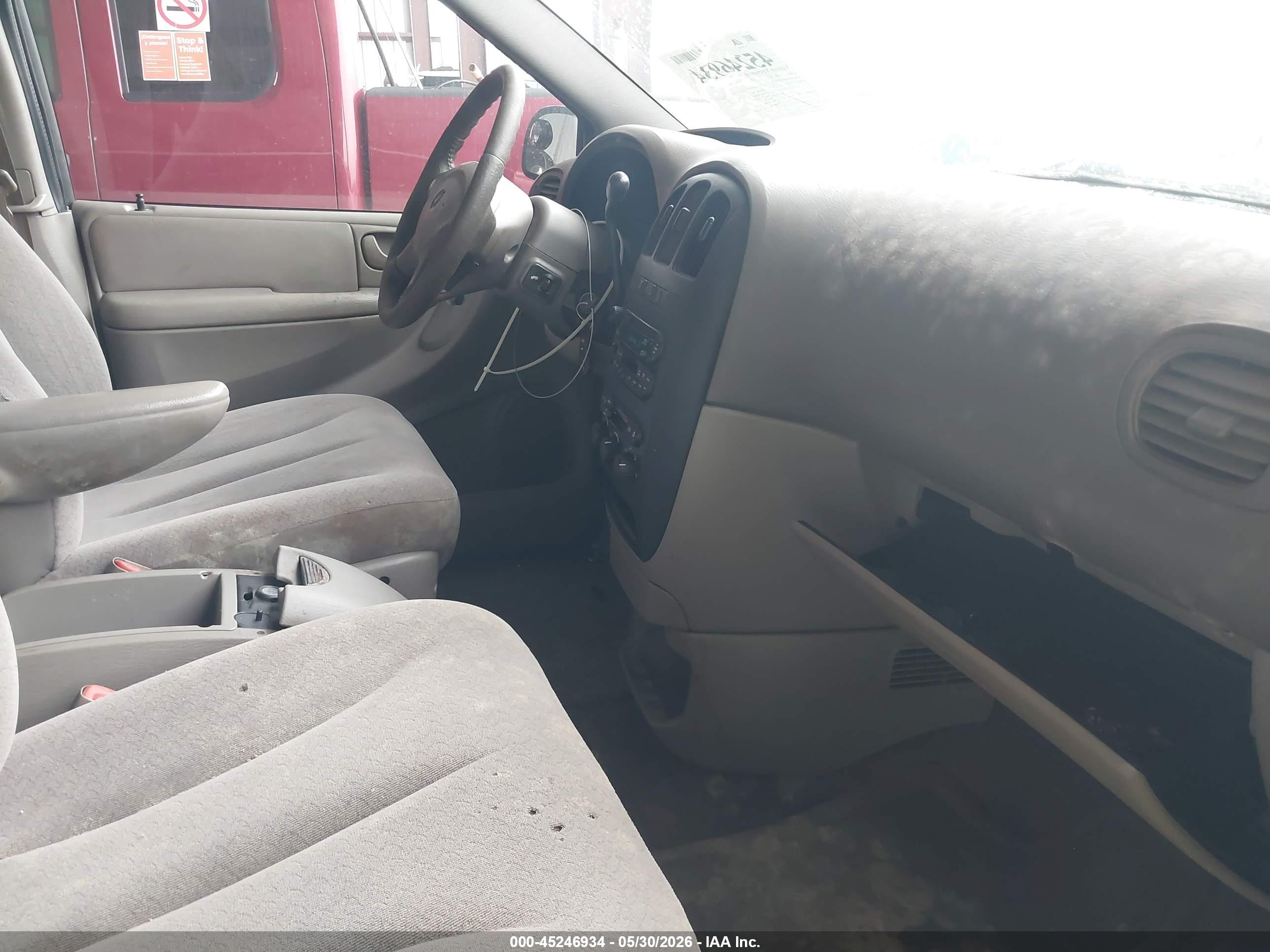 2003 Dodge Grand Caravan Sport Белый vin: 2D4GP44L73R256168
