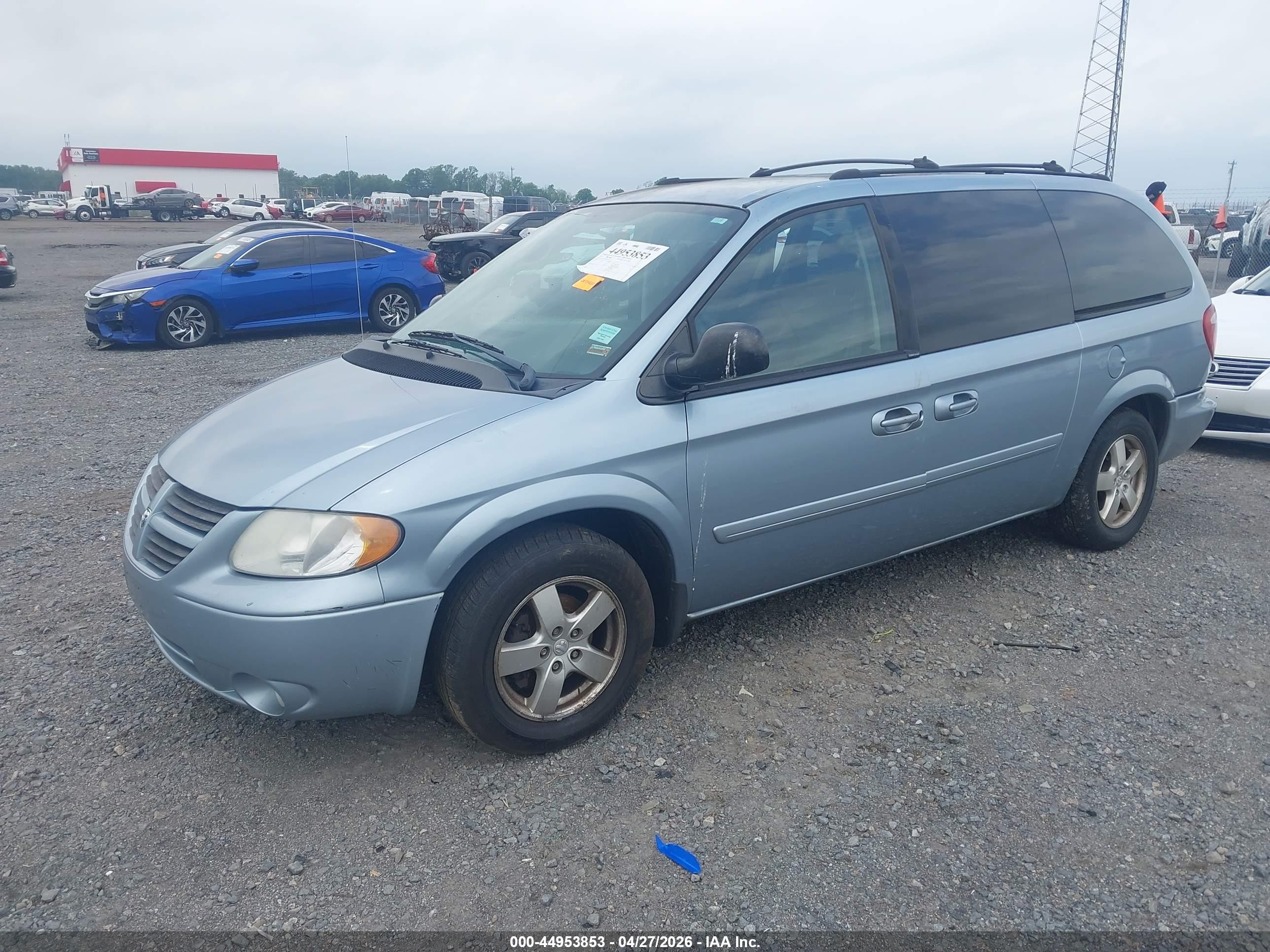 2005 Dodge Grand Caravan Sxt Blue vin: 2D4GP44L75R465607