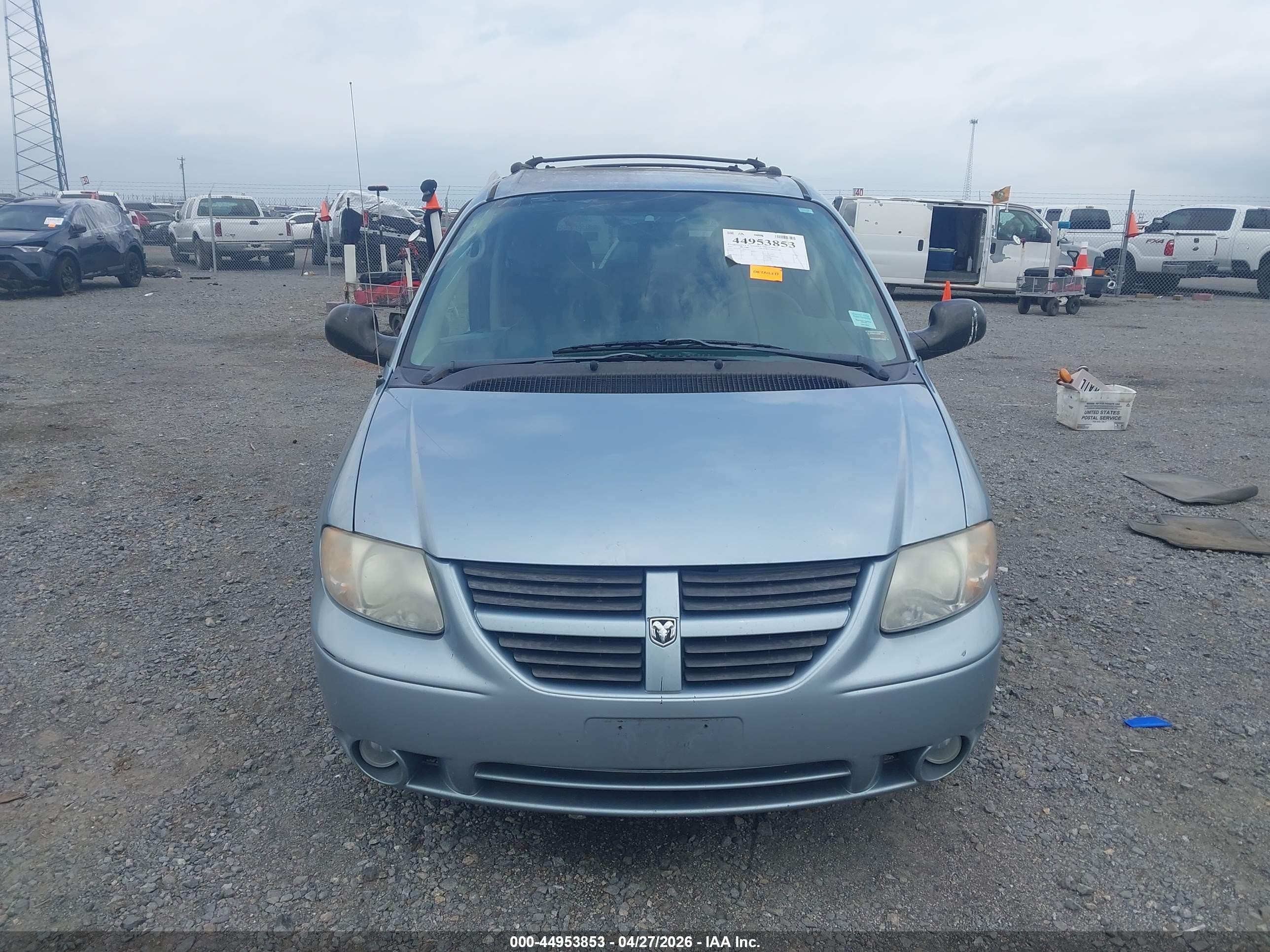 2005 Dodge Grand Caravan Sxt Blue vin: 2D4GP44L75R465607