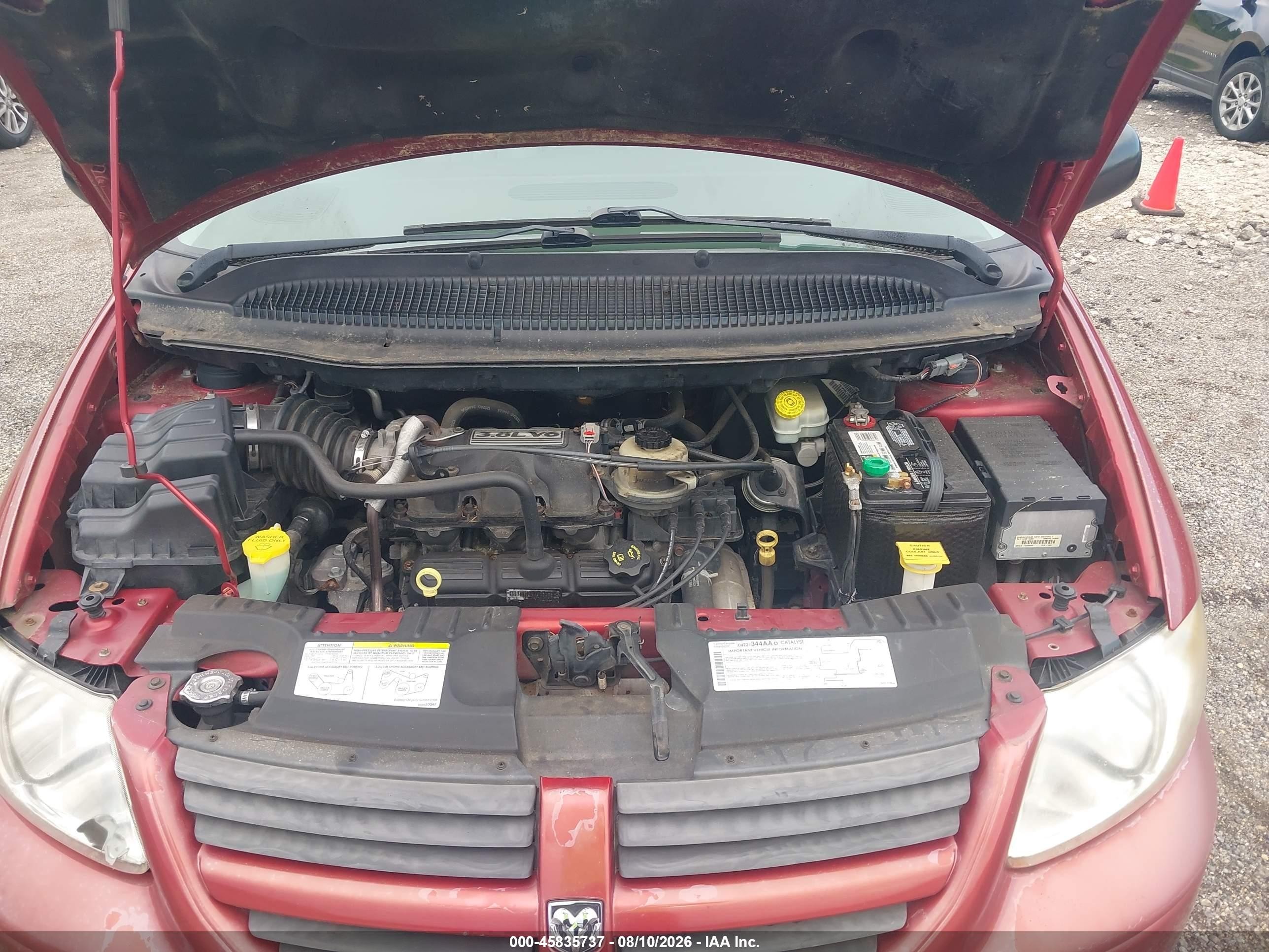 2005 Dodge Grand Caravan Sxt Red vin: 2D4GP44L75R471925