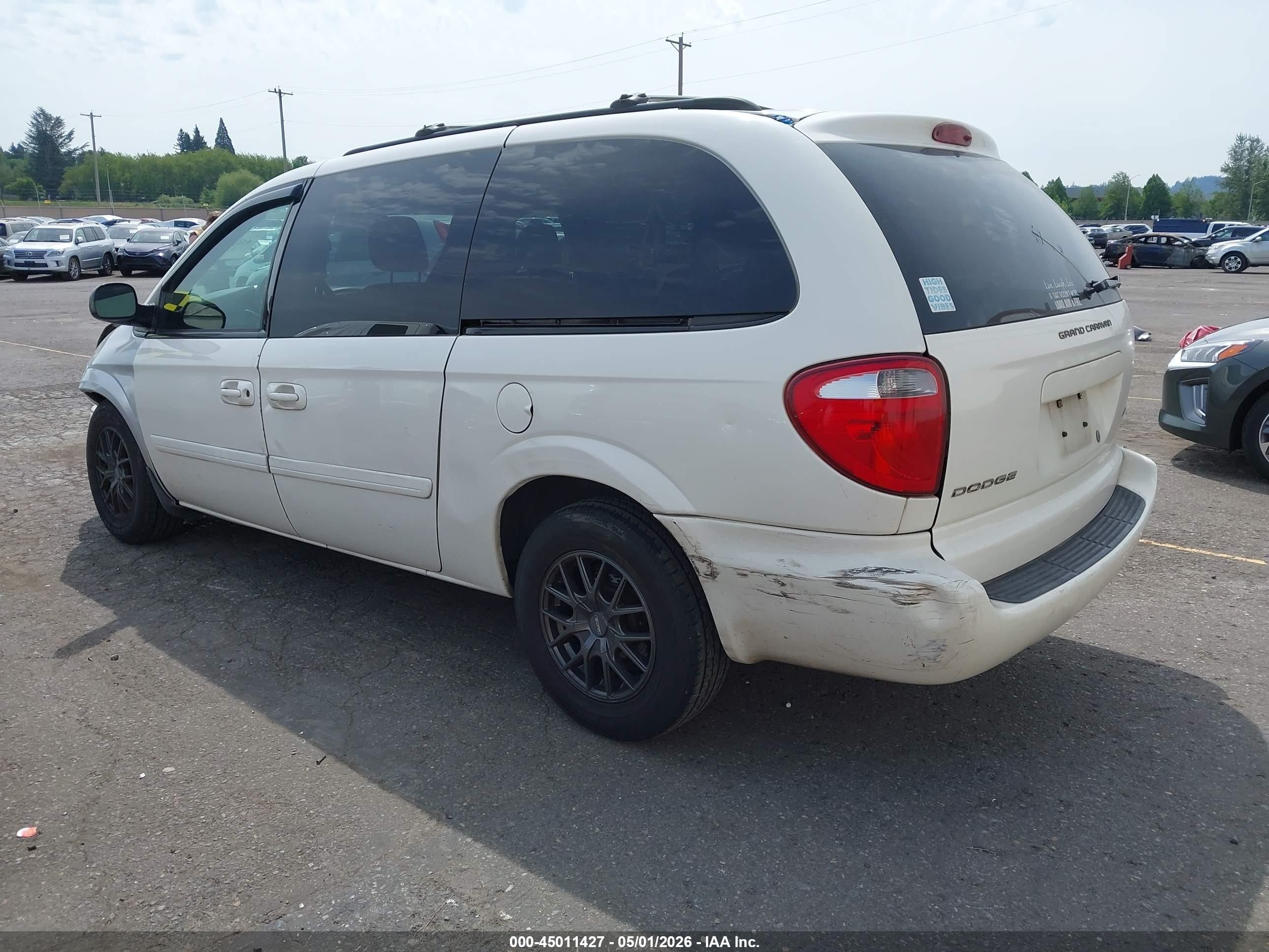 2006 Dodge Grand Caravan Sxt White vin: 2D4GP44L76R816212