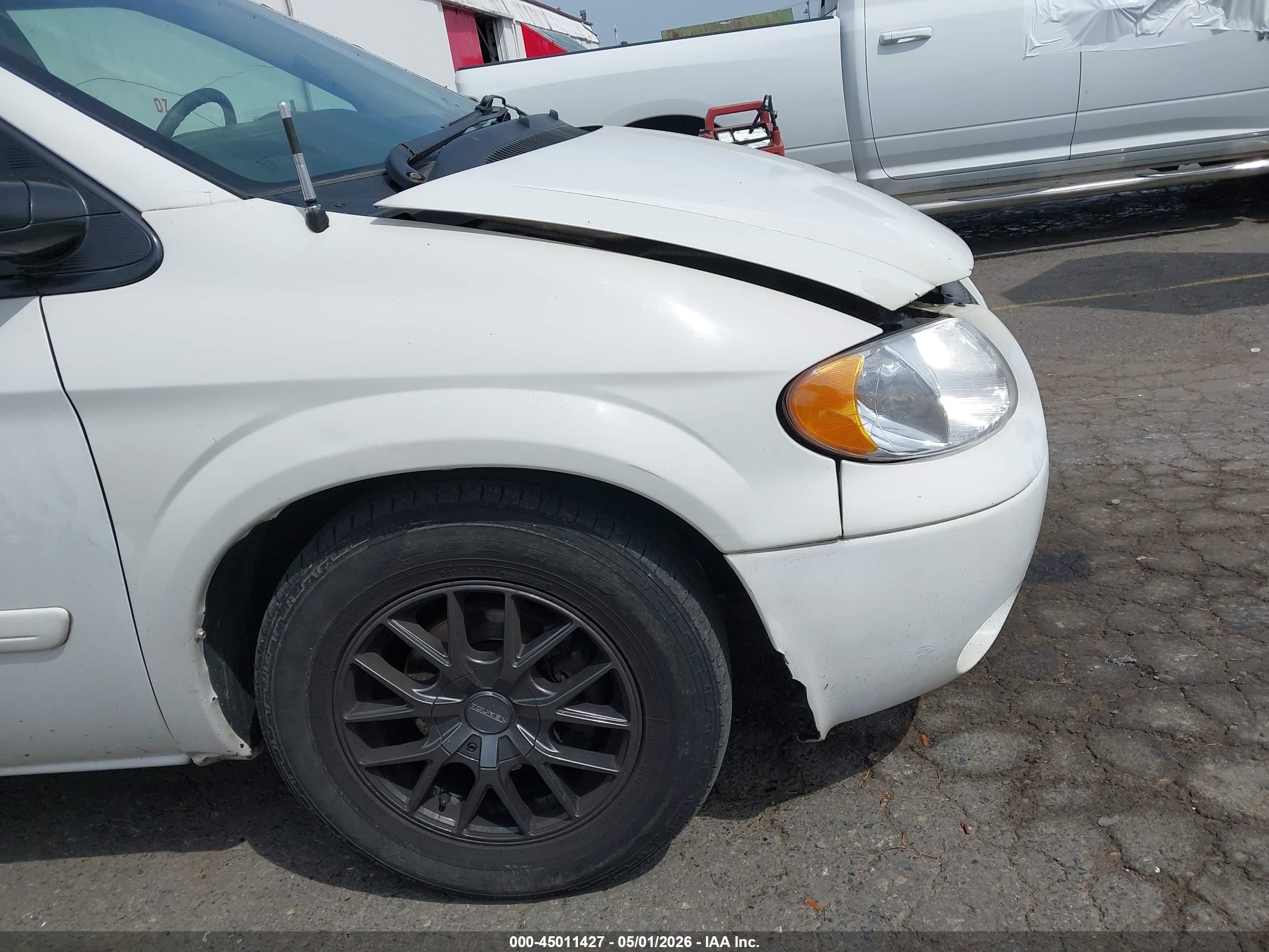 2006 Dodge Grand Caravan Sxt White vin: 2D4GP44L76R816212