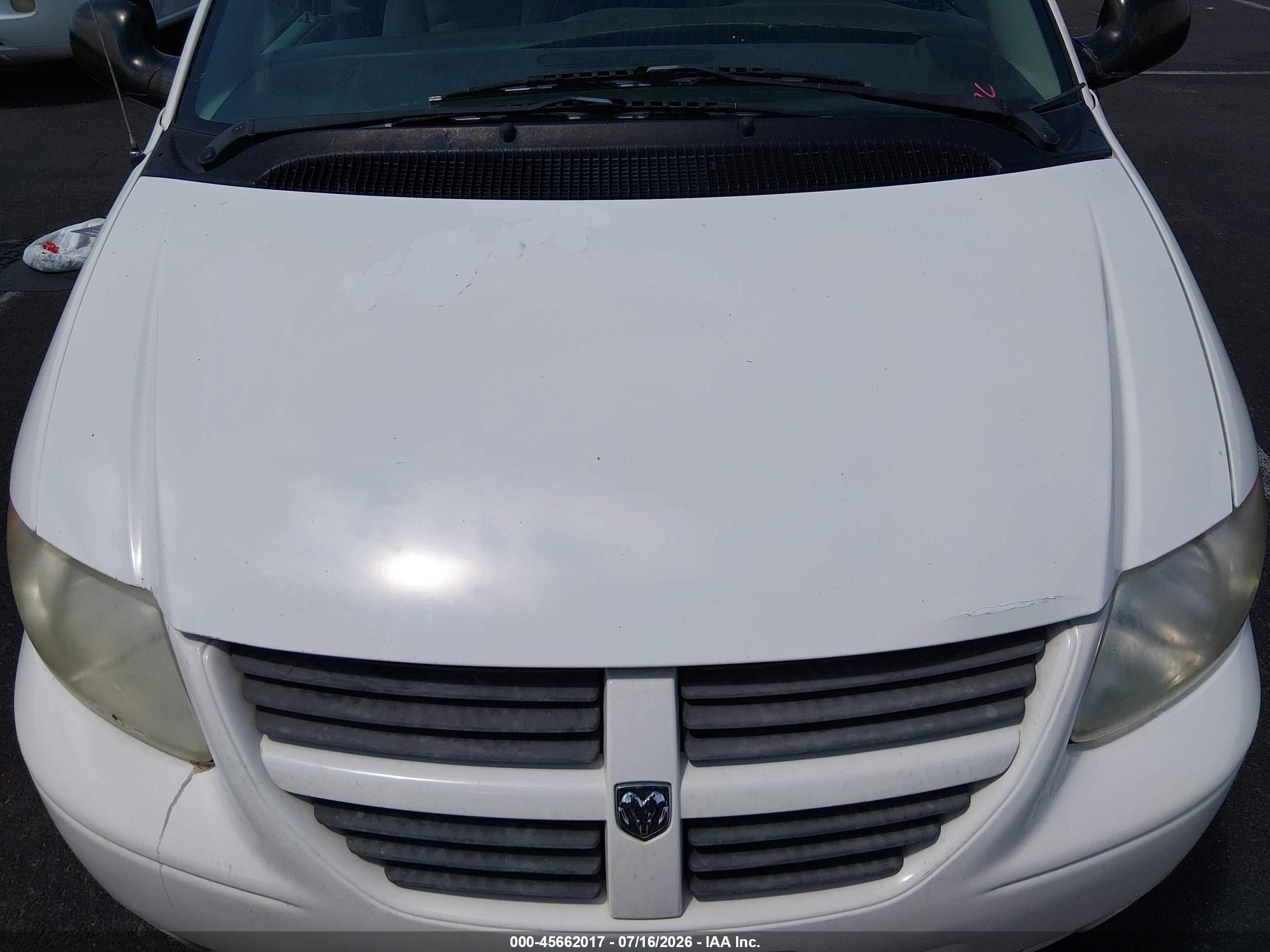 2007 Dodge Grand Caravan Sxt White vin: 2D4GP44L77R118099