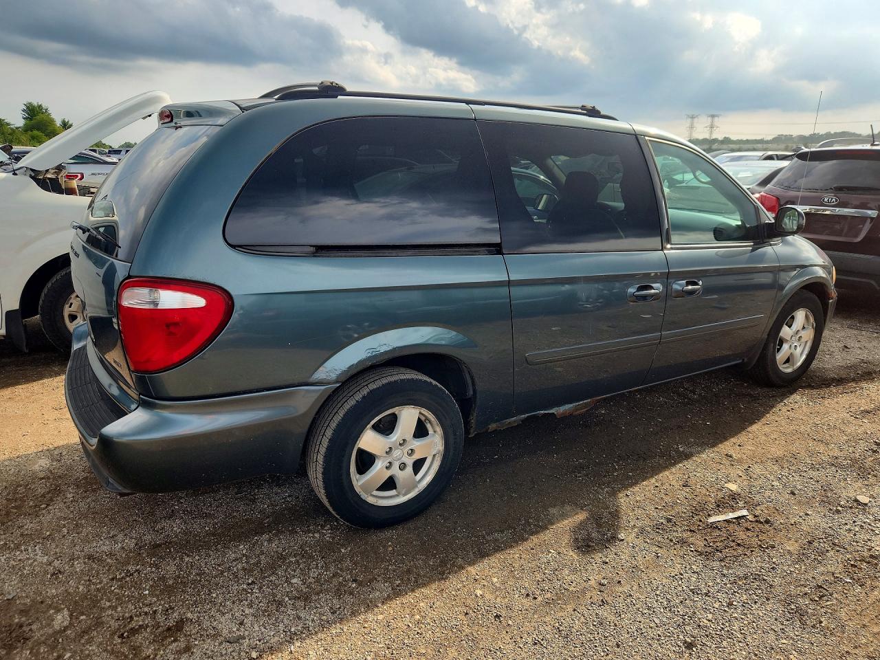 2007 Dodge Grand Caravan Sxt Teal vin: 2D4GP44L77R297700