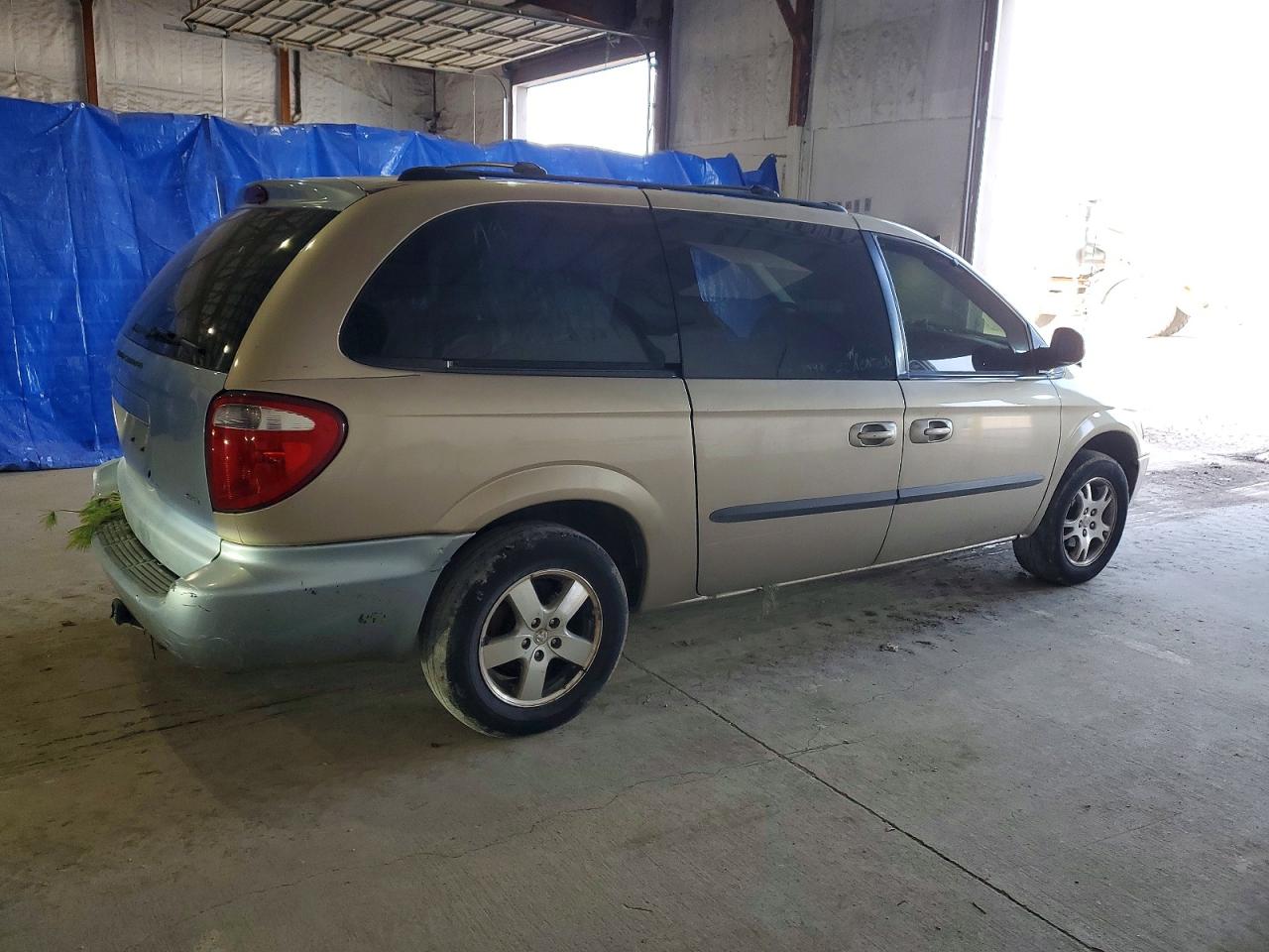 2003 Dodge Grand Caravan Sport Желто-коричневый vin: 2D4GP44L83R104156