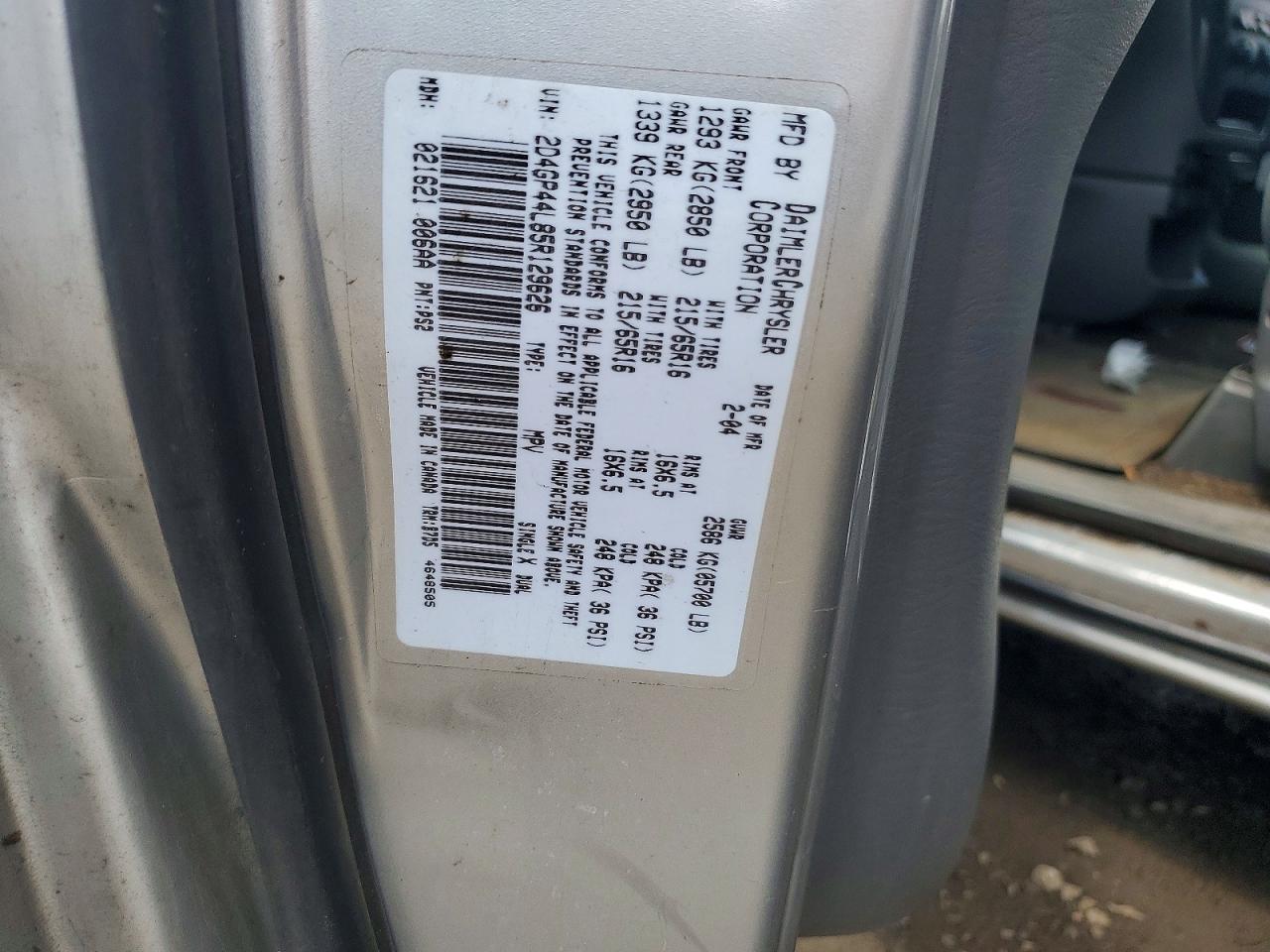 2005 Dodge Grand Caravan Sxt Серебряный vin: 2D4GP44L85R129626