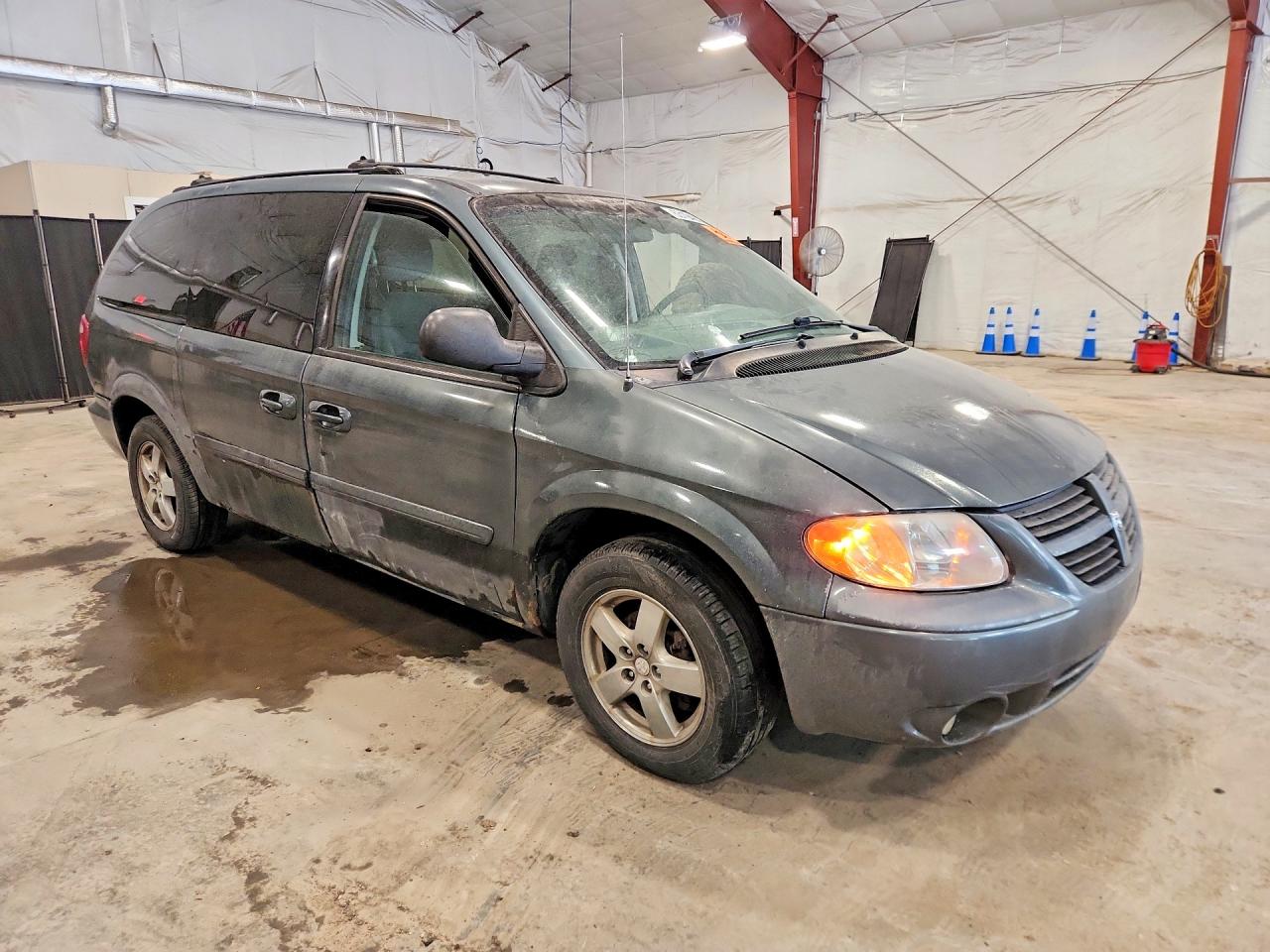 2005 Dodge Grand Caravan Sxt Gray vin: 2D4GP44L85R200159