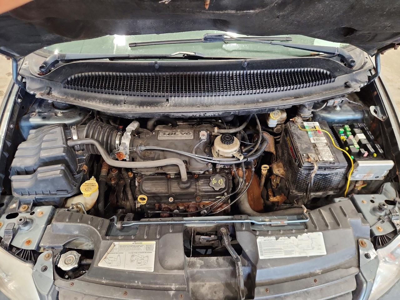 2005 Dodge Grand Caravan Sxt Gray vin: 2D4GP44L85R200159