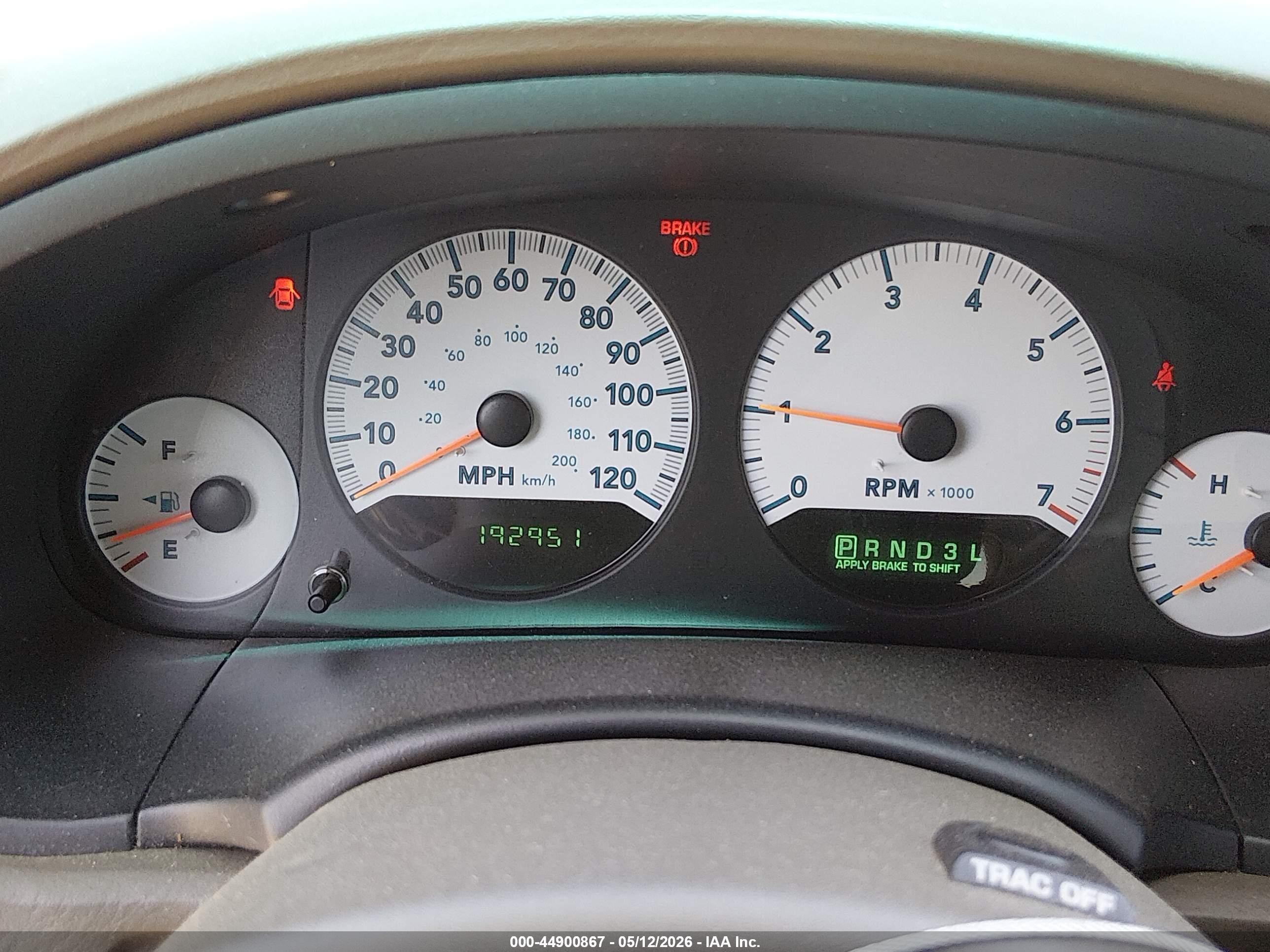2005 Dodge Grand Caravan Sxt Red vin: 2D4GP44L85R382235