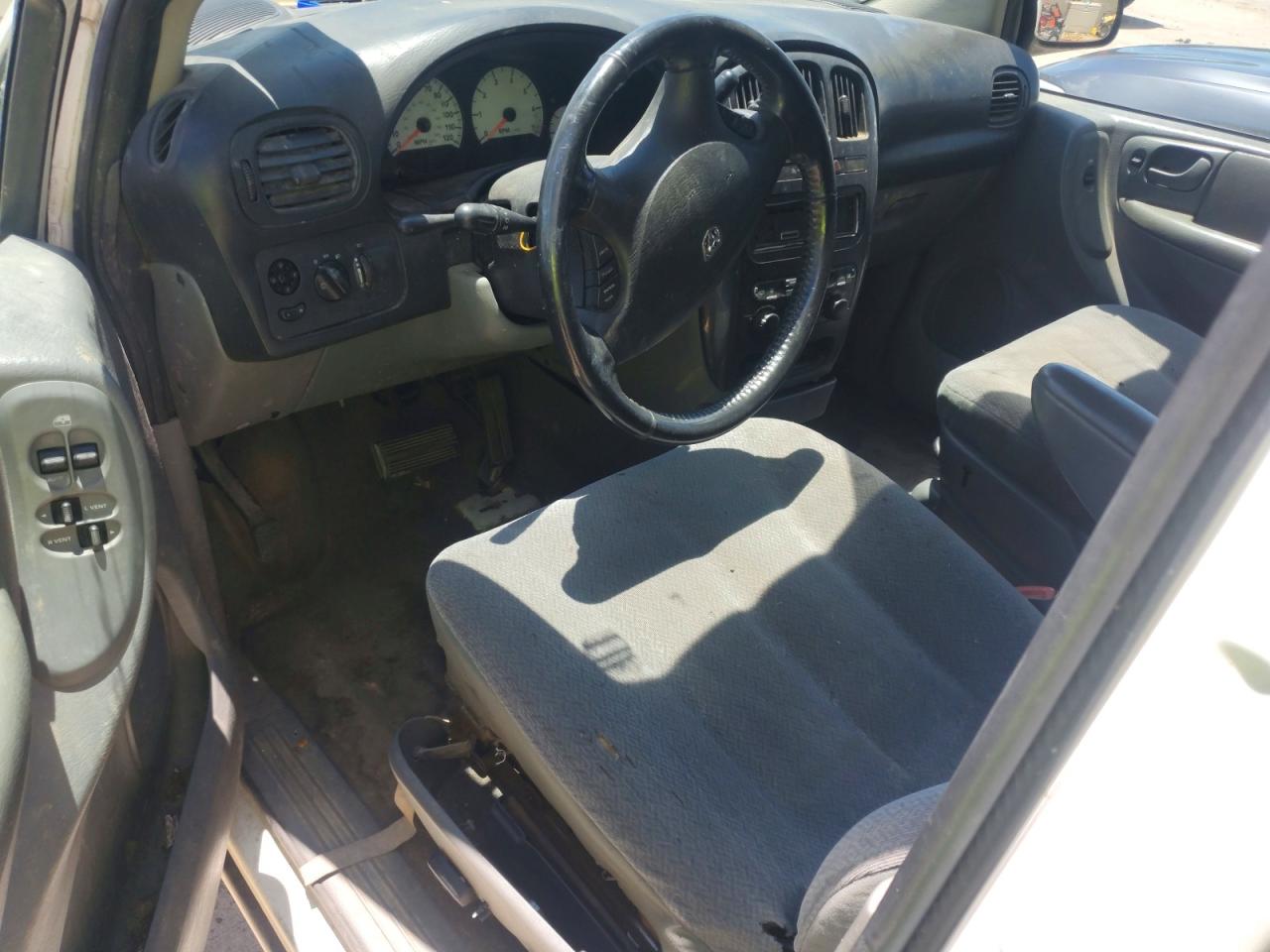 2005 Dodge Grand Caravan Sxt White vin: 2D4GP44L85R531727