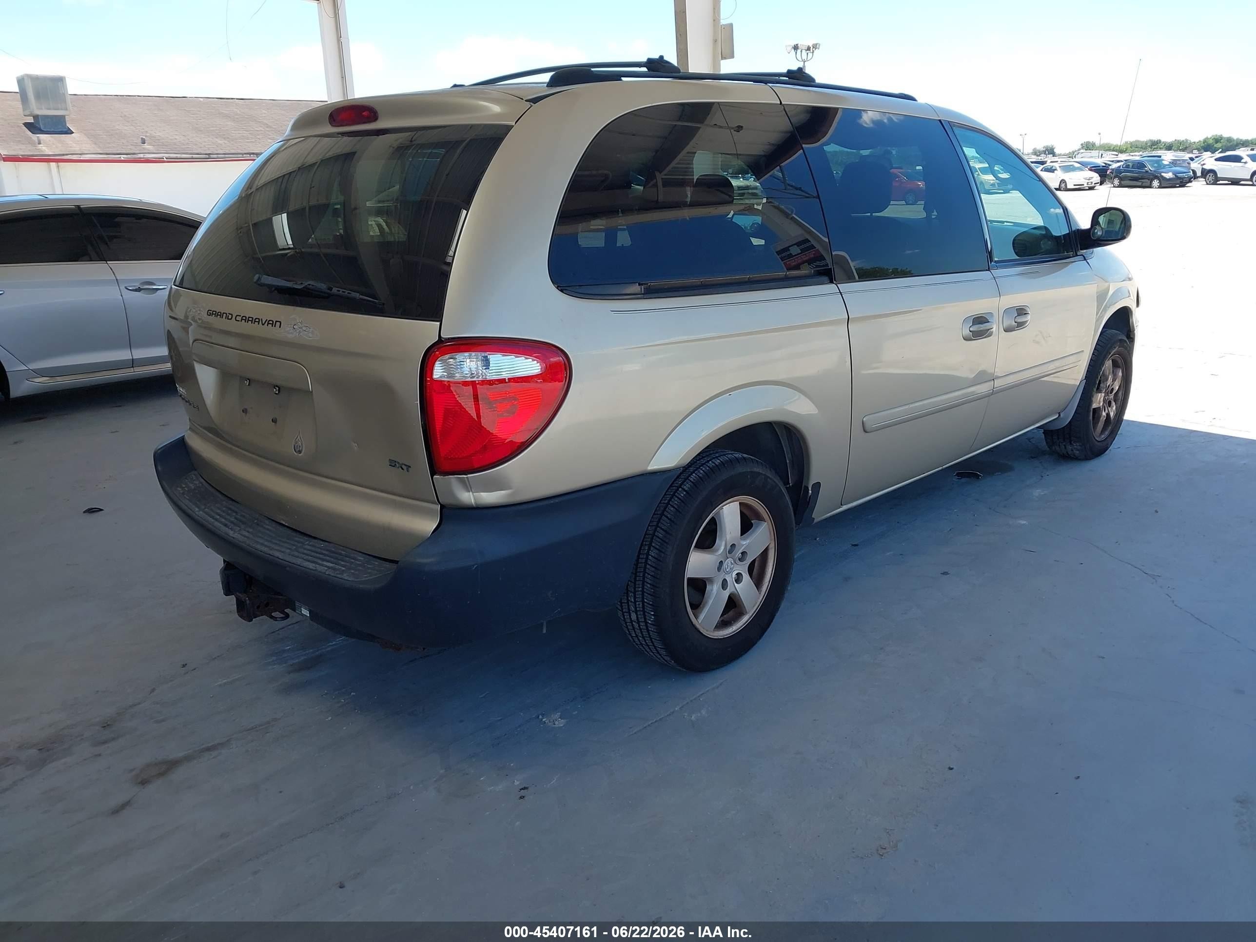2006 Dodge Grand Caravan Sxt Gold vin: 2D4GP44L86R641596