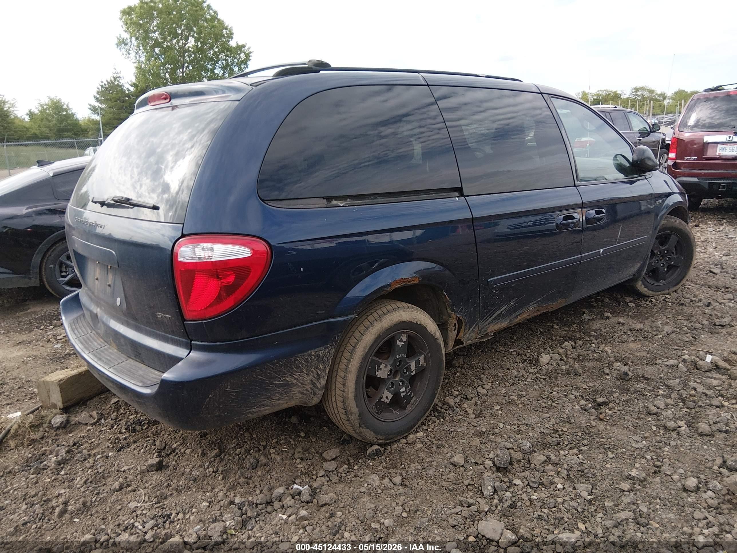 2006 Dodge Grand Caravan Sxt Blue vin: 2D4GP44L86R694556