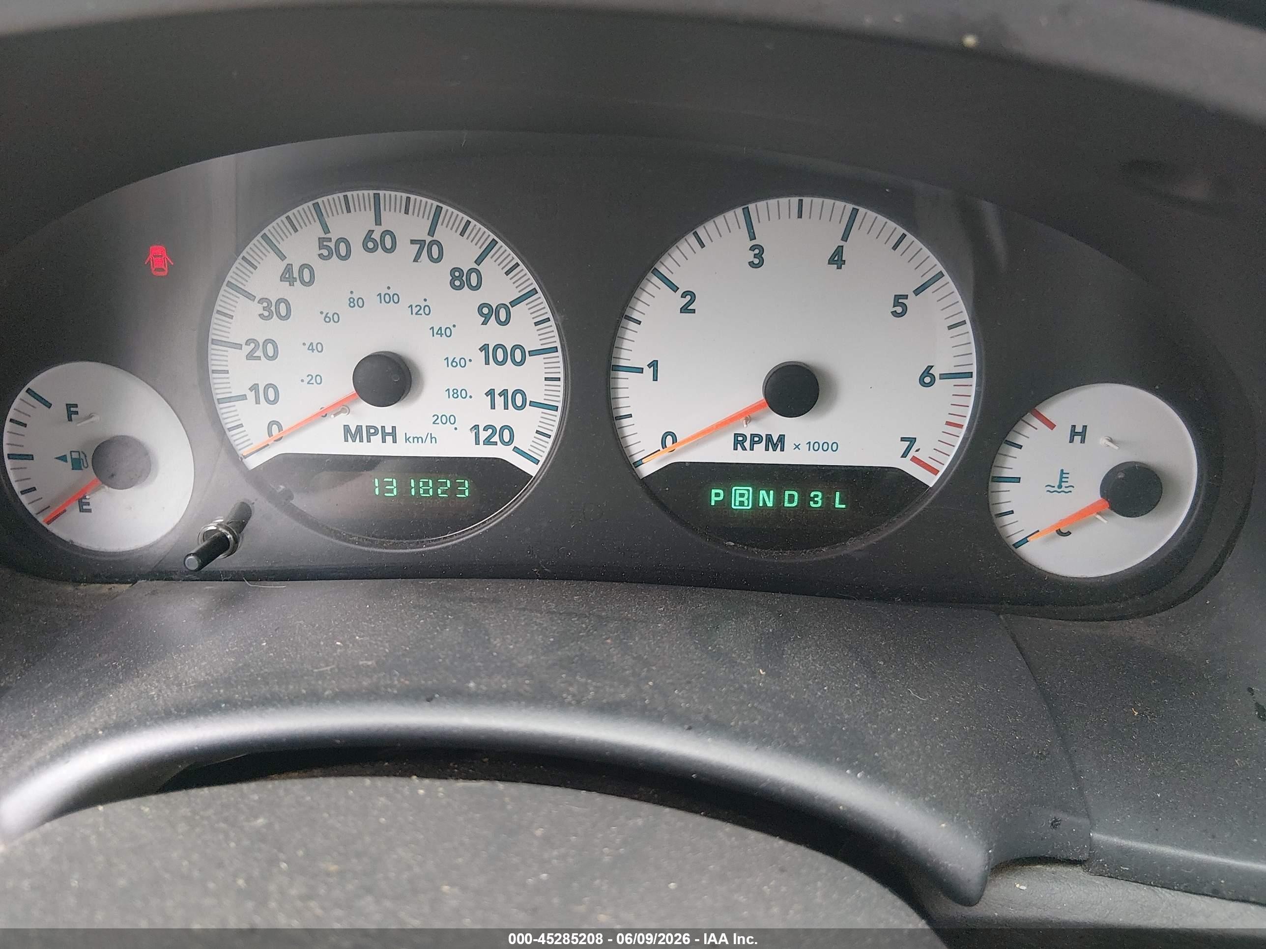 2006 Dodge Grand Caravan Sxt Silver vin: 2D4GP44L86R761947