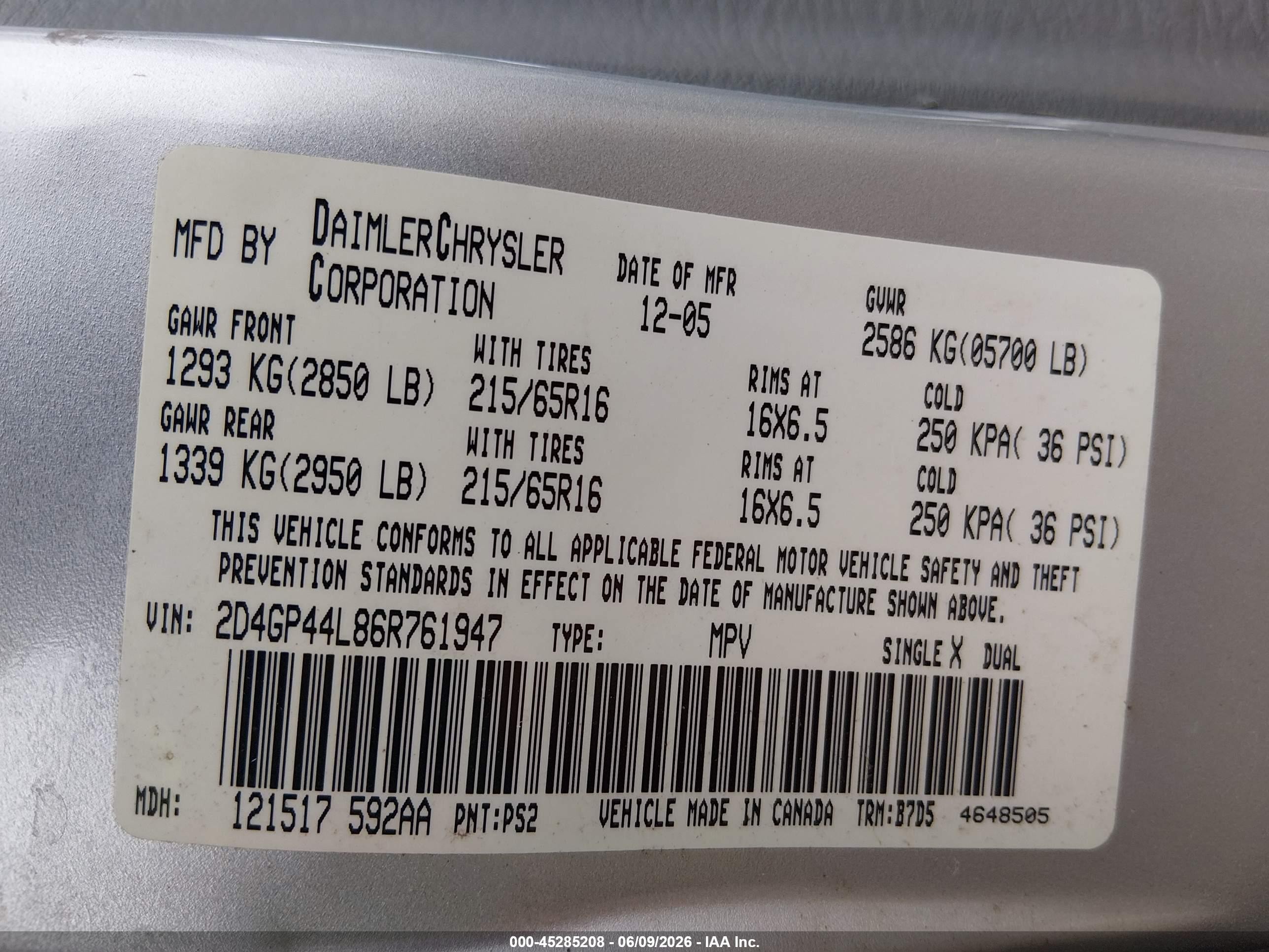 2006 Dodge Grand Caravan Sxt Silver vin: 2D4GP44L86R761947