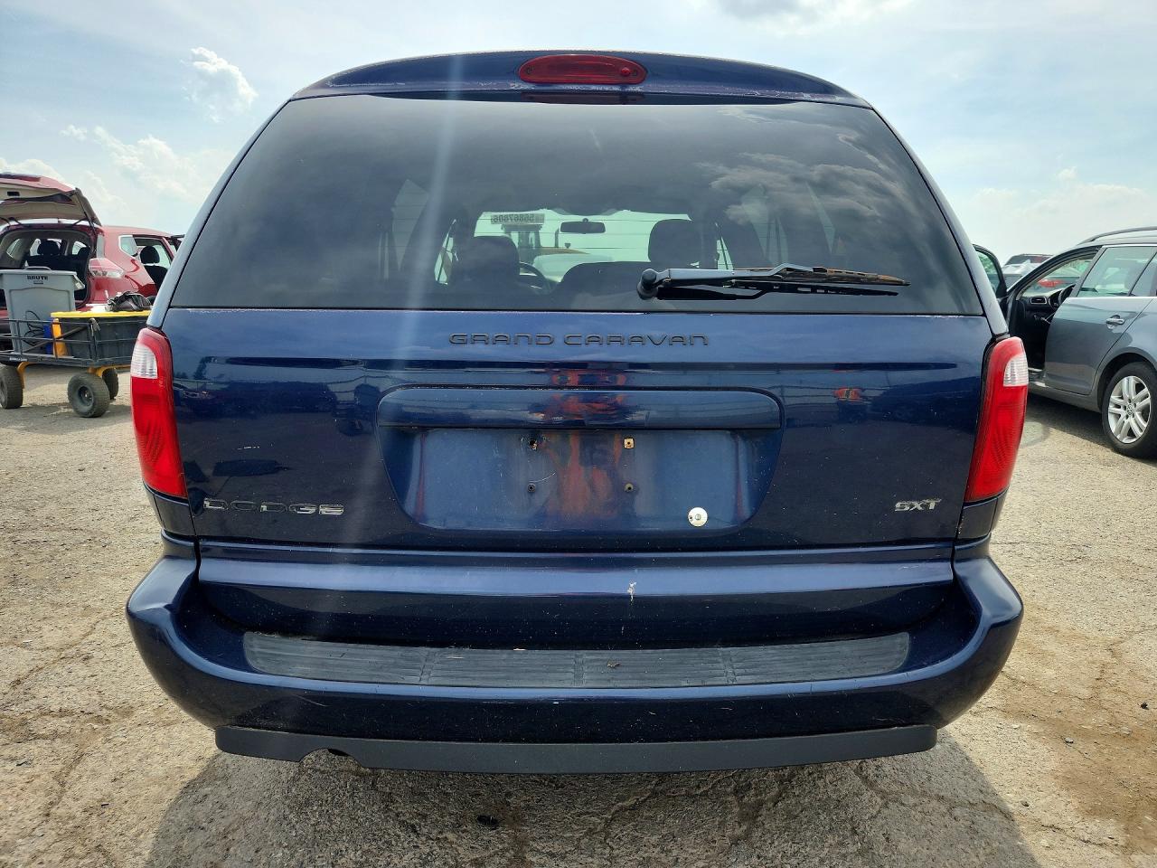 2006 Dodge Grand Caravan Sxt Blue vin: 2D4GP44L86R804456