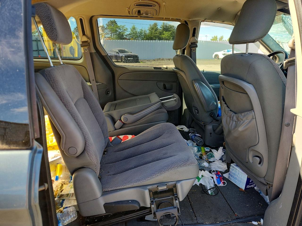 2007 Dodge Grand Caravan Sxt Gray vin: 2D4GP44L87R195516