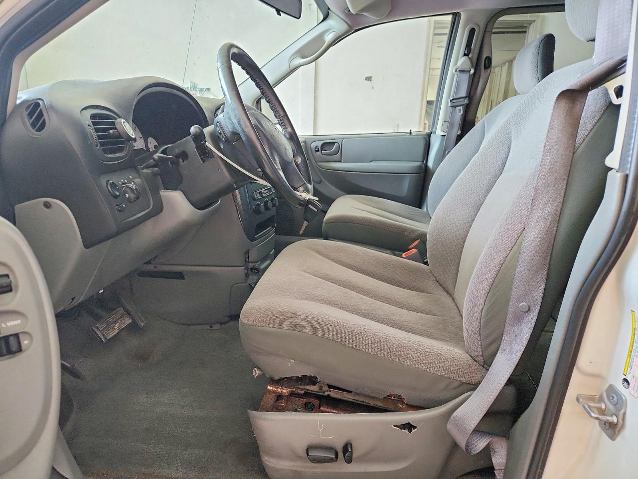 2007 Dodge Grand Caravan Sxt White vin: 2D4GP44L87R269596