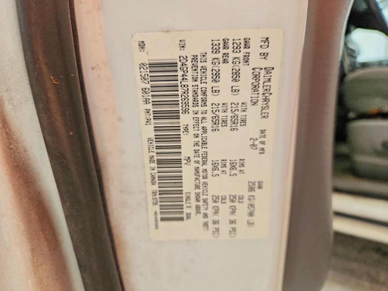2007 Dodge Grand Caravan Sxt White vin: 2D4GP44L87R269596