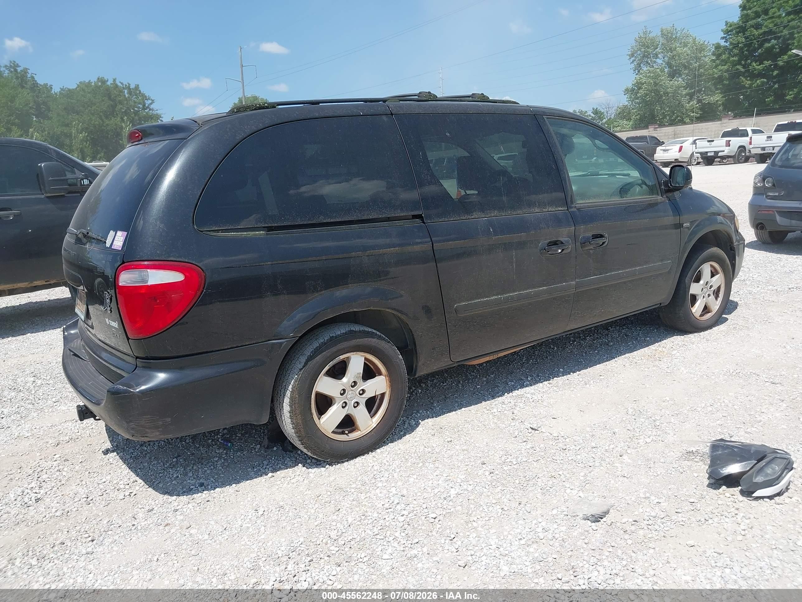 2007 Dodge Grand Caravan Sxt Black vin: 2D4GP44L87R270912