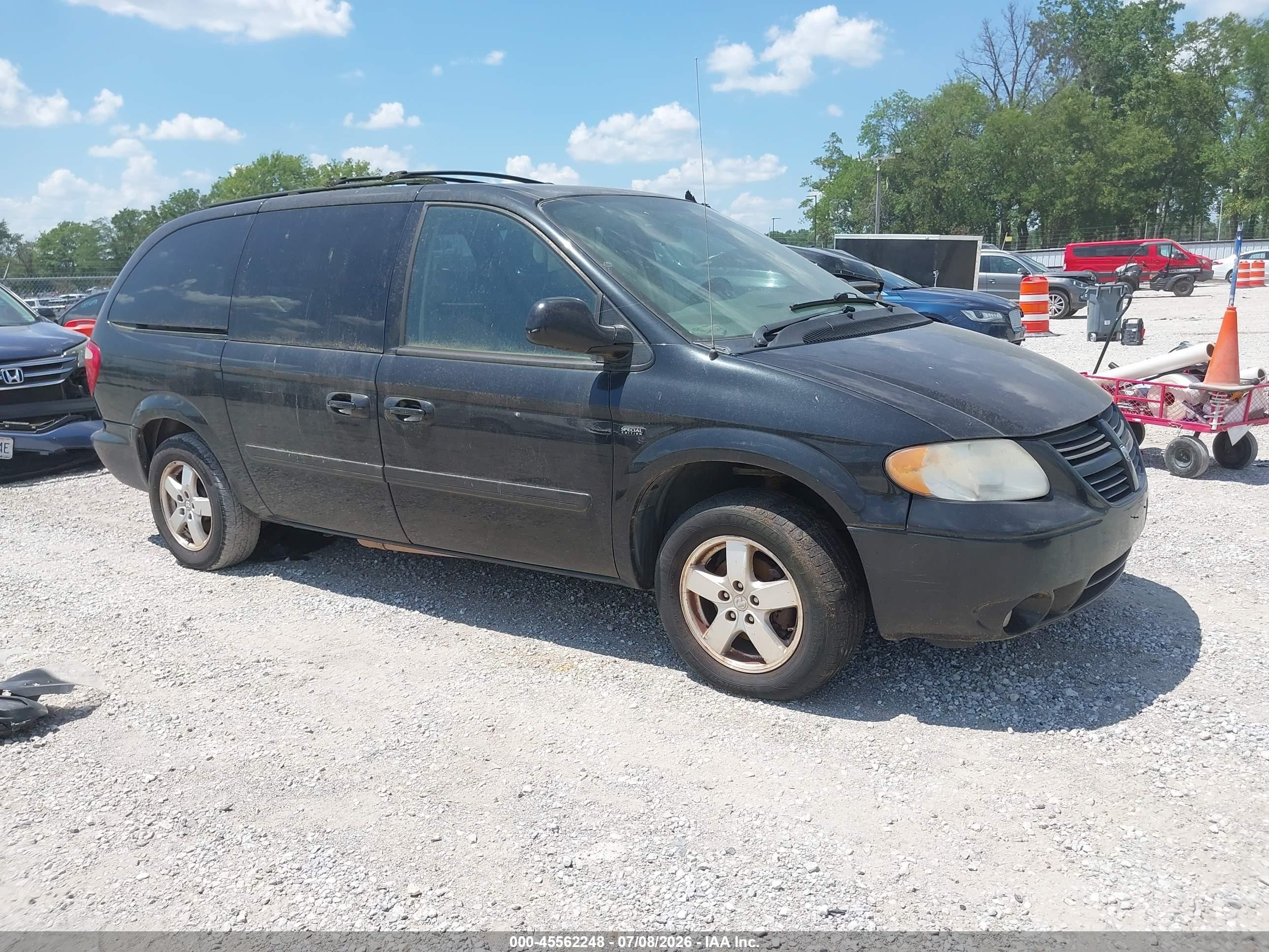 2007 Dodge Grand Caravan Sxt Black vin: 2D4GP44L87R270912