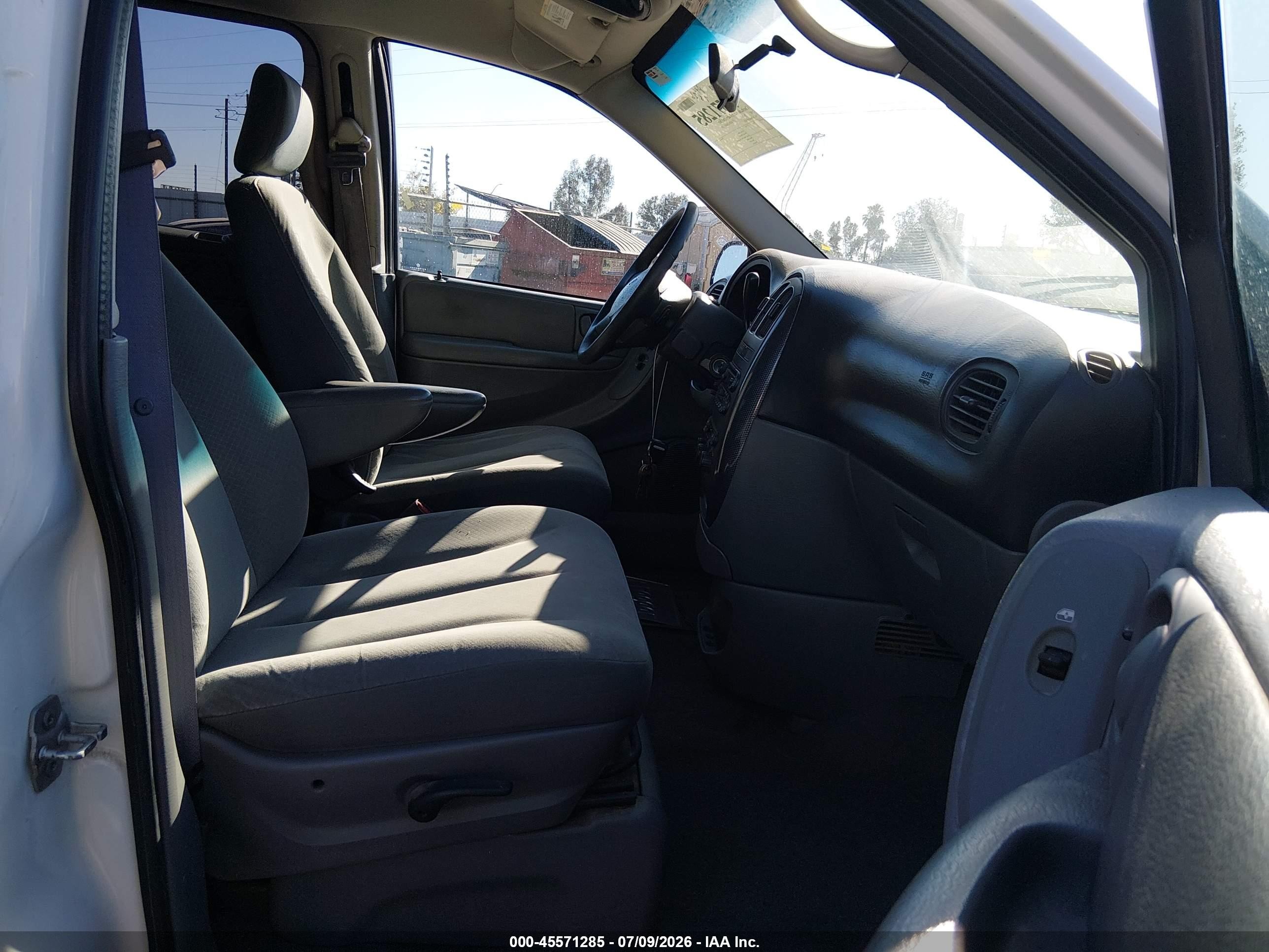2007 Dodge Grand Caravan Sxt White vin: 2D4GP44L87R314522
