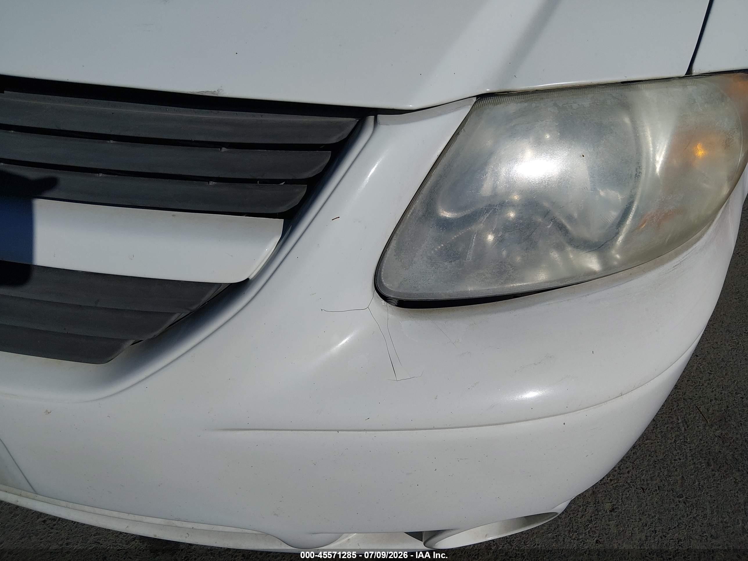 2007 Dodge Grand Caravan Sxt White vin: 2D4GP44L87R314522