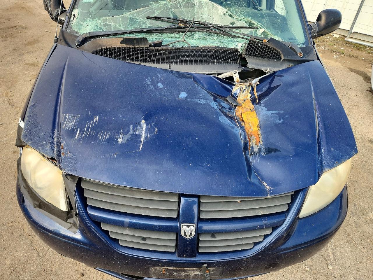 2005 Dodge Grand Caravan Sxt Blue vin: 2D4GP44L95R300528
