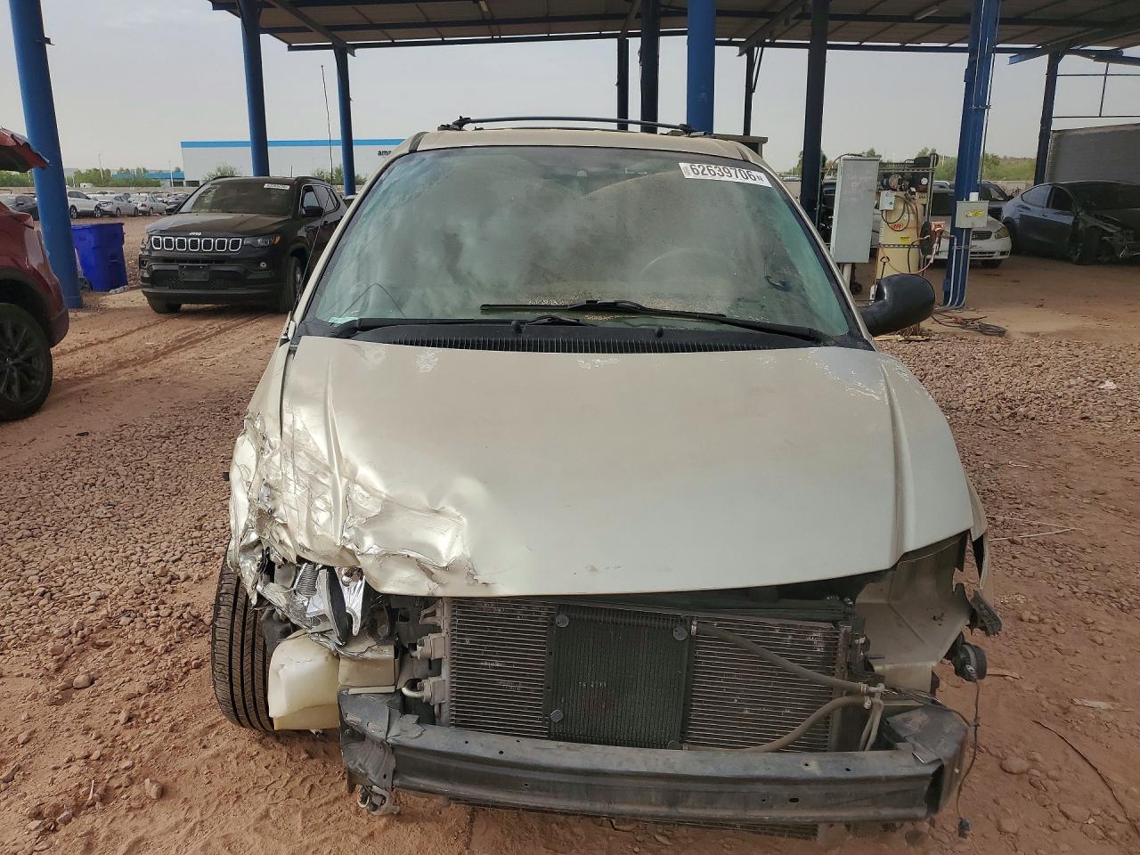 2005 Dodge Grand Caravan Sxt Gold vin: 2D4GP44L95R322450