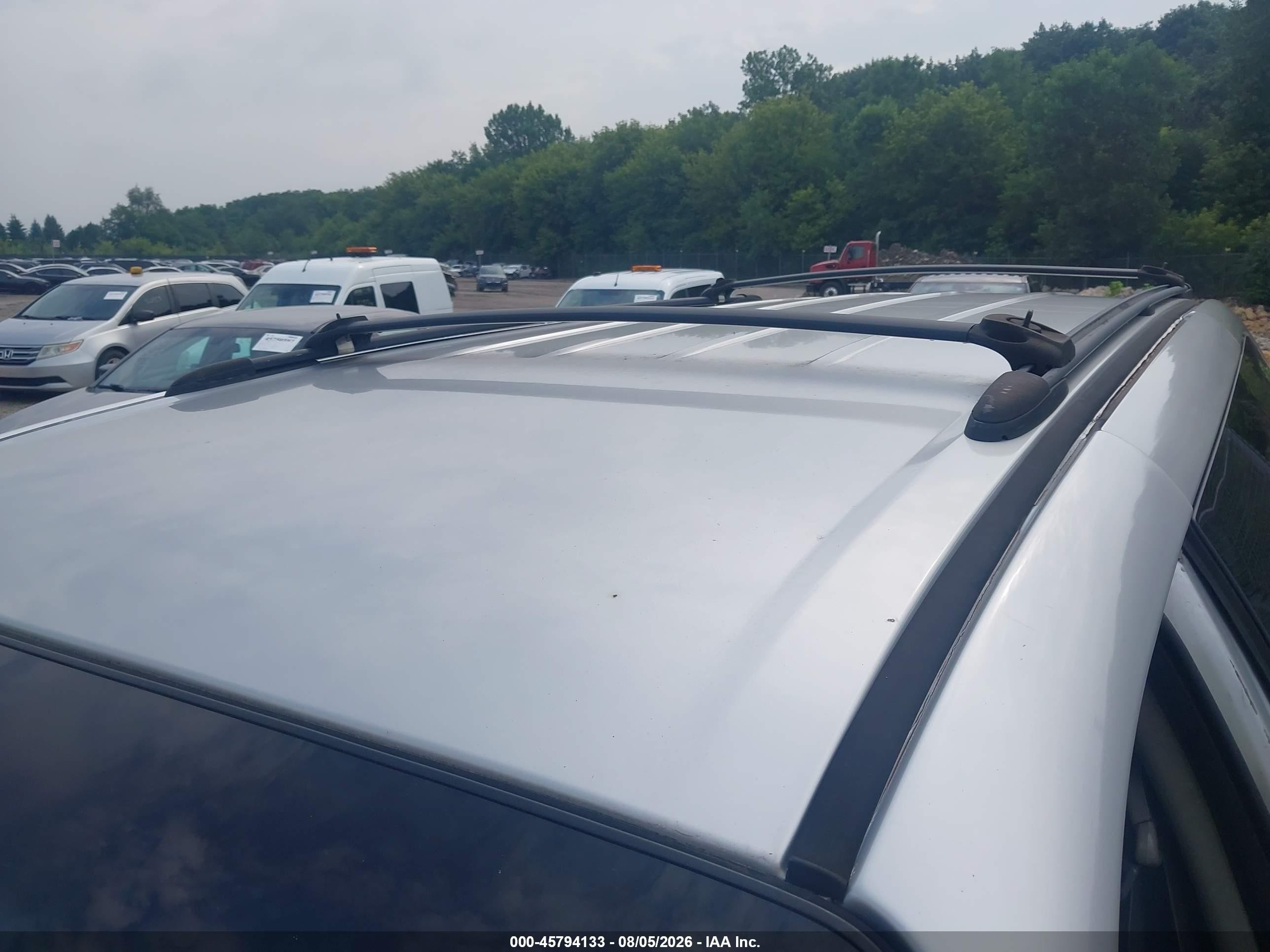 2005 Dodge Grand Caravan Sxt Silver vin: 2D4GP44L95R600022