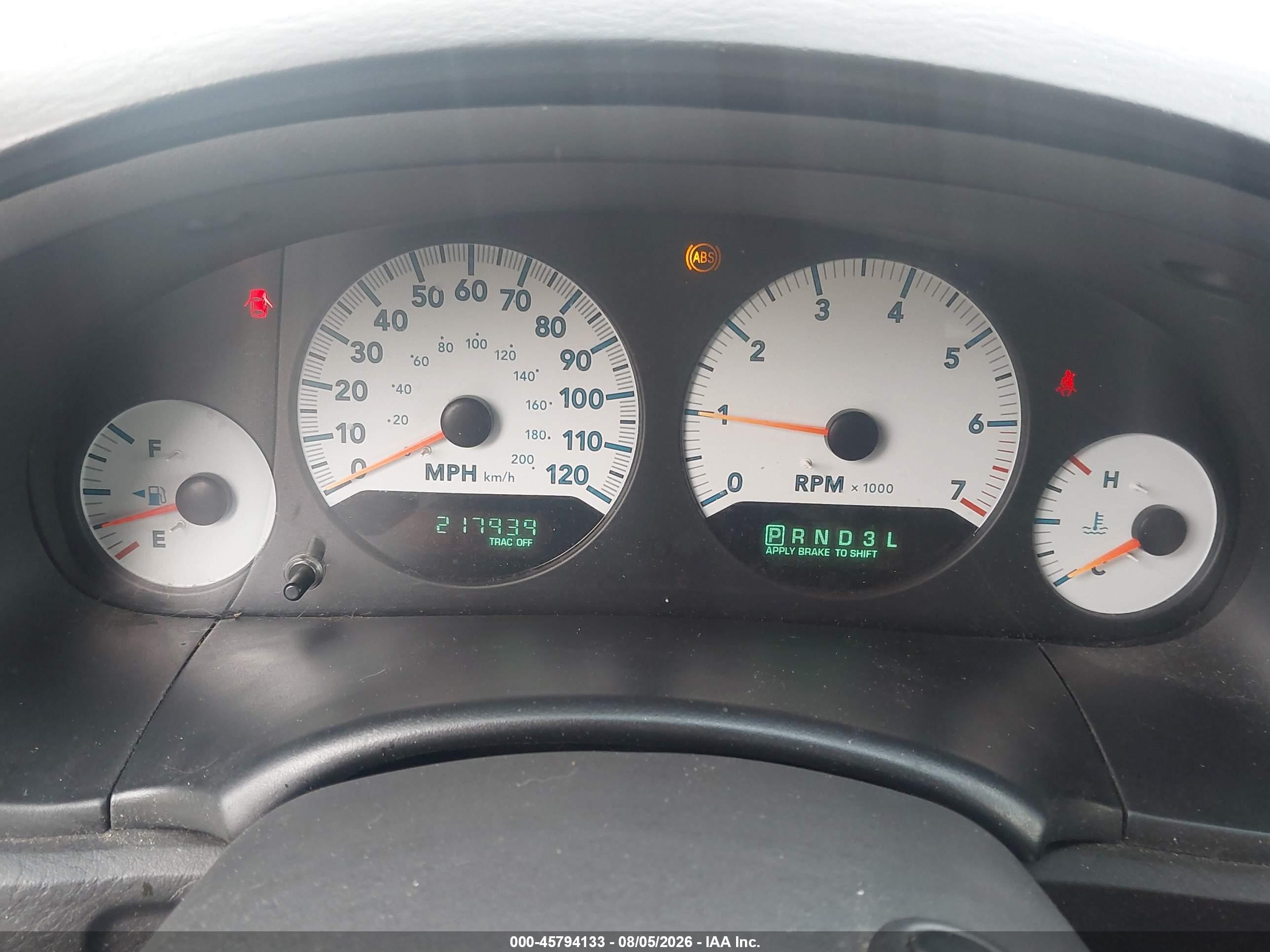 2005 Dodge Grand Caravan Sxt Silver vin: 2D4GP44L95R600022