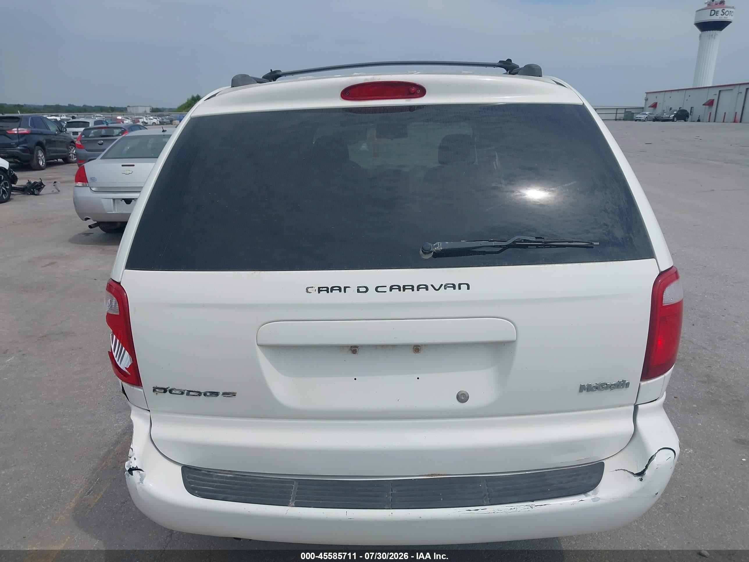 2006 Dodge Grand Caravan Sxt White vin: 2D4GP44L96R654096