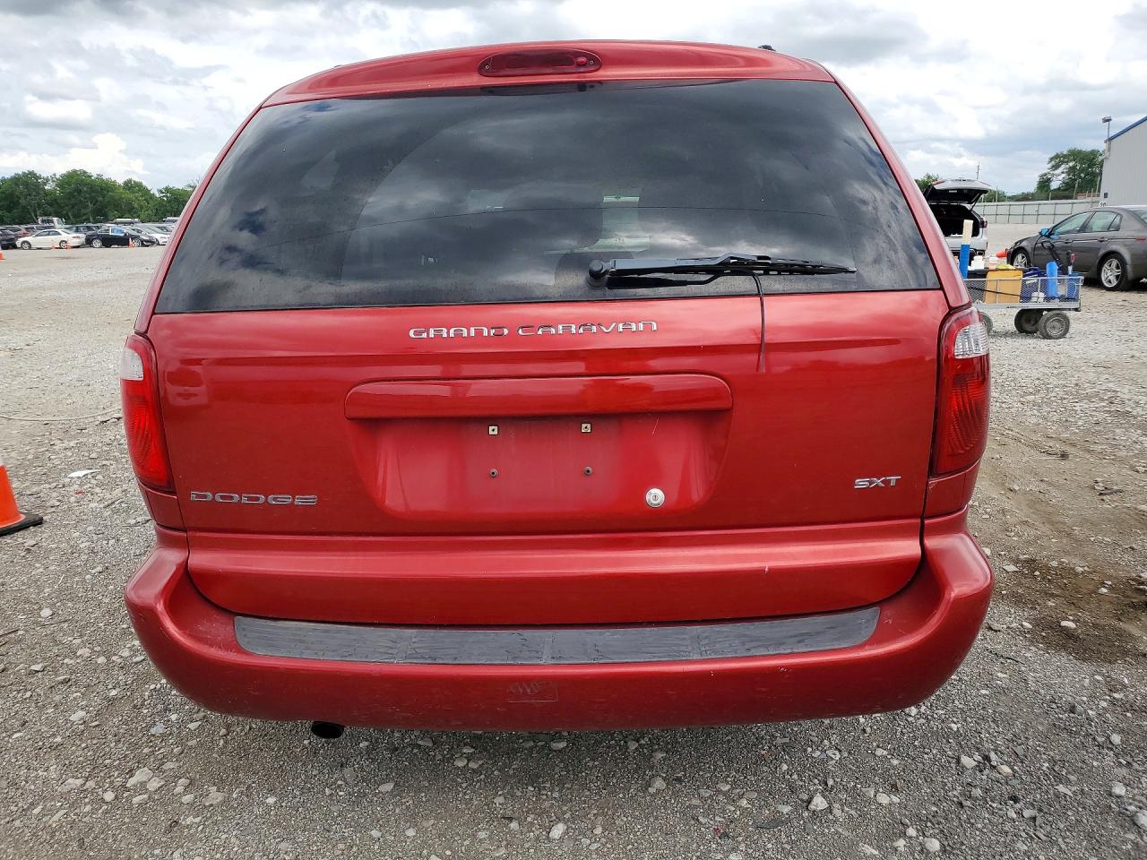 2006 Dodge Grand Caravan Sxt Red vin: 2D4GP44L96R835487