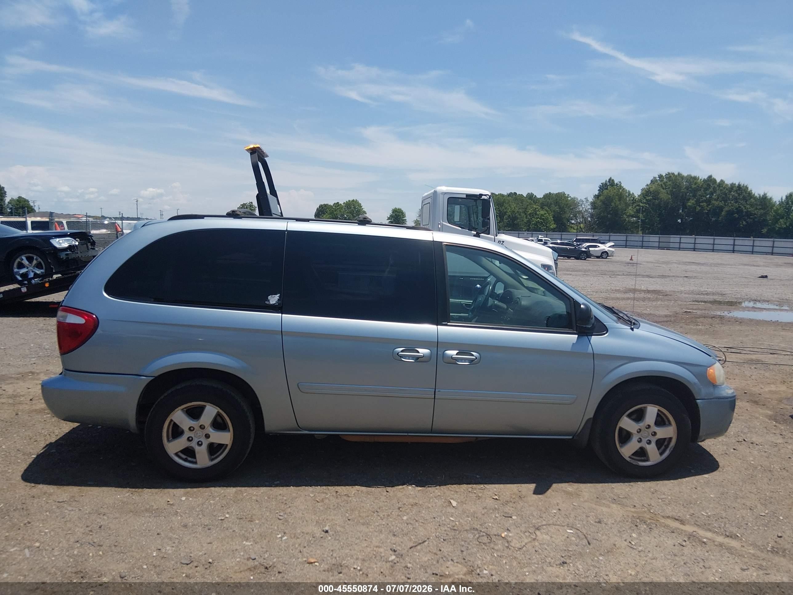 2006 Dodge Grand Caravan Sxt Light Blue vin: 2D4GP44L96R857456
