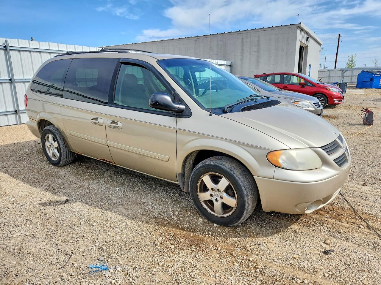 2007 Dodge Grand Caravan Sxt Beige vin: 2D4GP44L97R119397
