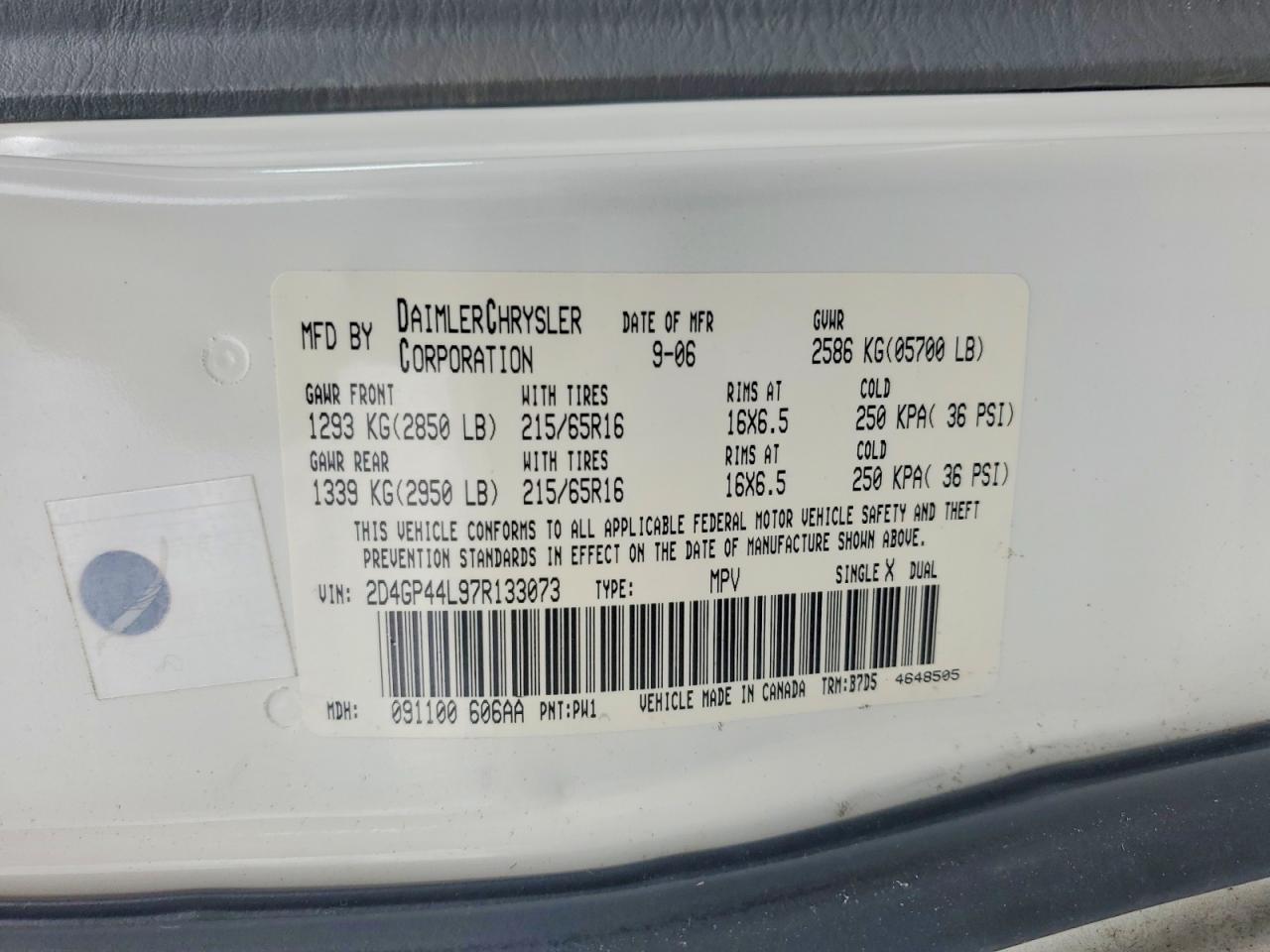 2007 Dodge Grand Caravan Sxt White vin: 2D4GP44L97R133073