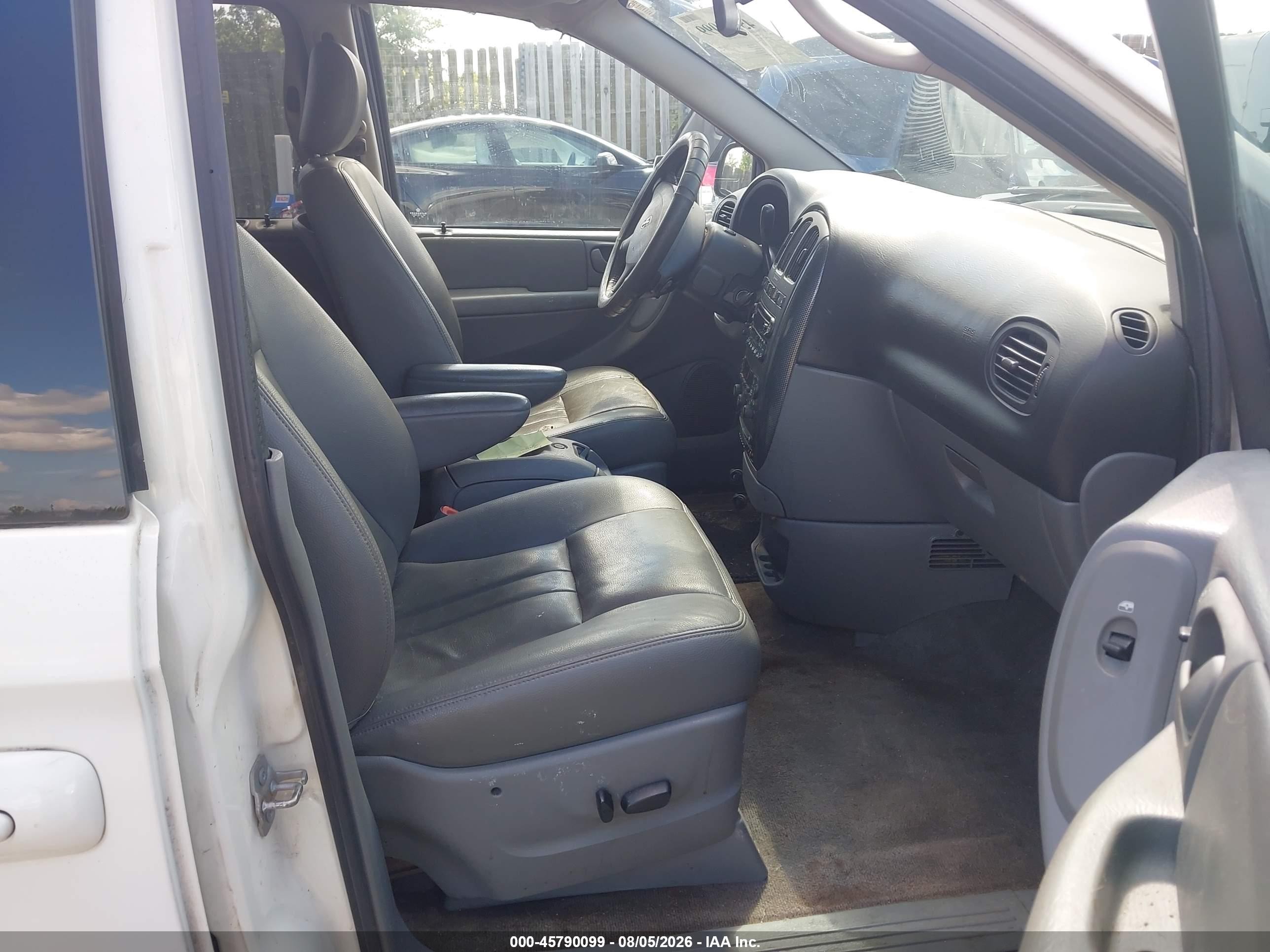 2007 Dodge Grand Caravan Sxt White vin: 2D4GP44L97R286374