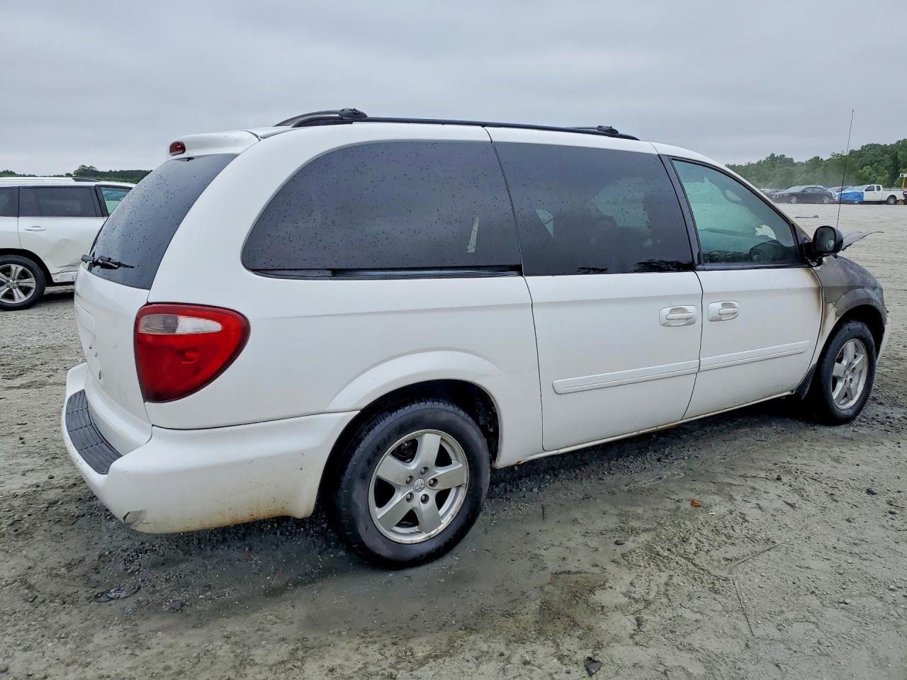 2007 Dodge Grand Caravan Sxt White vin: 2D4GP44L97R287623