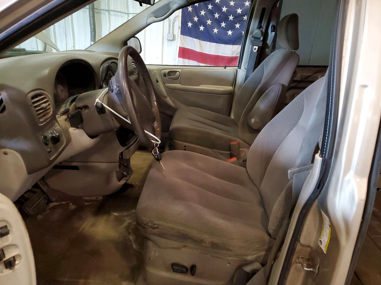 2007 Dodge Grand Caravan Sxt Gold vin: 2D4GP44L97R308440