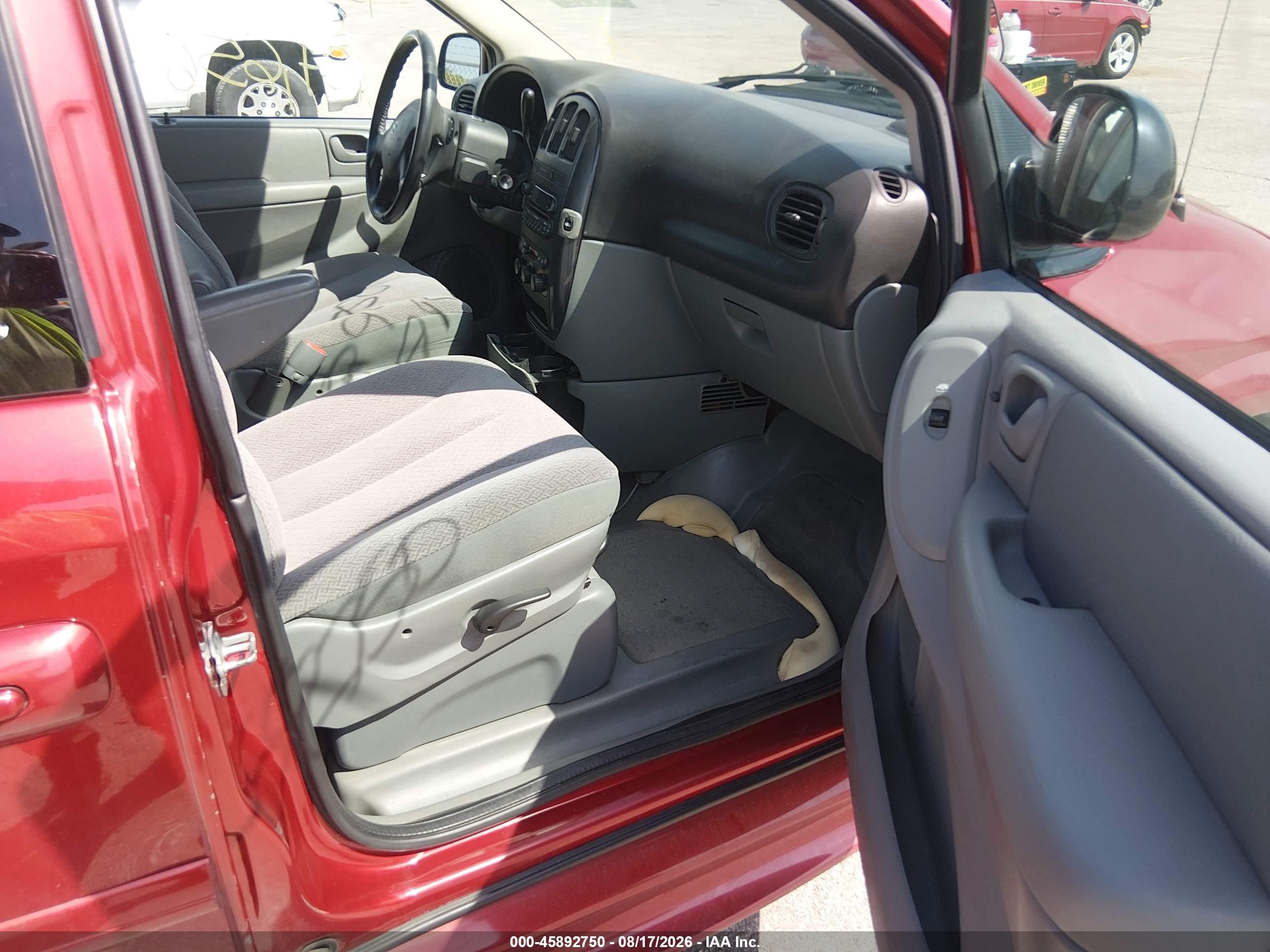 2007 Dodge Grand Caravan Sxt Red vin: 2D4GP44L97R313234