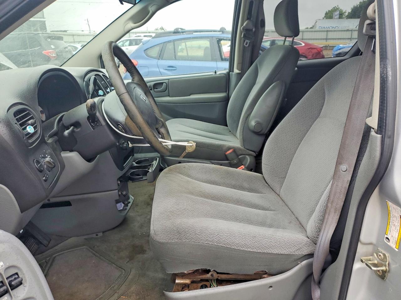 2005 Dodge Grand Caravan Sxt Silver vin: 2D4GP44LX5R266325