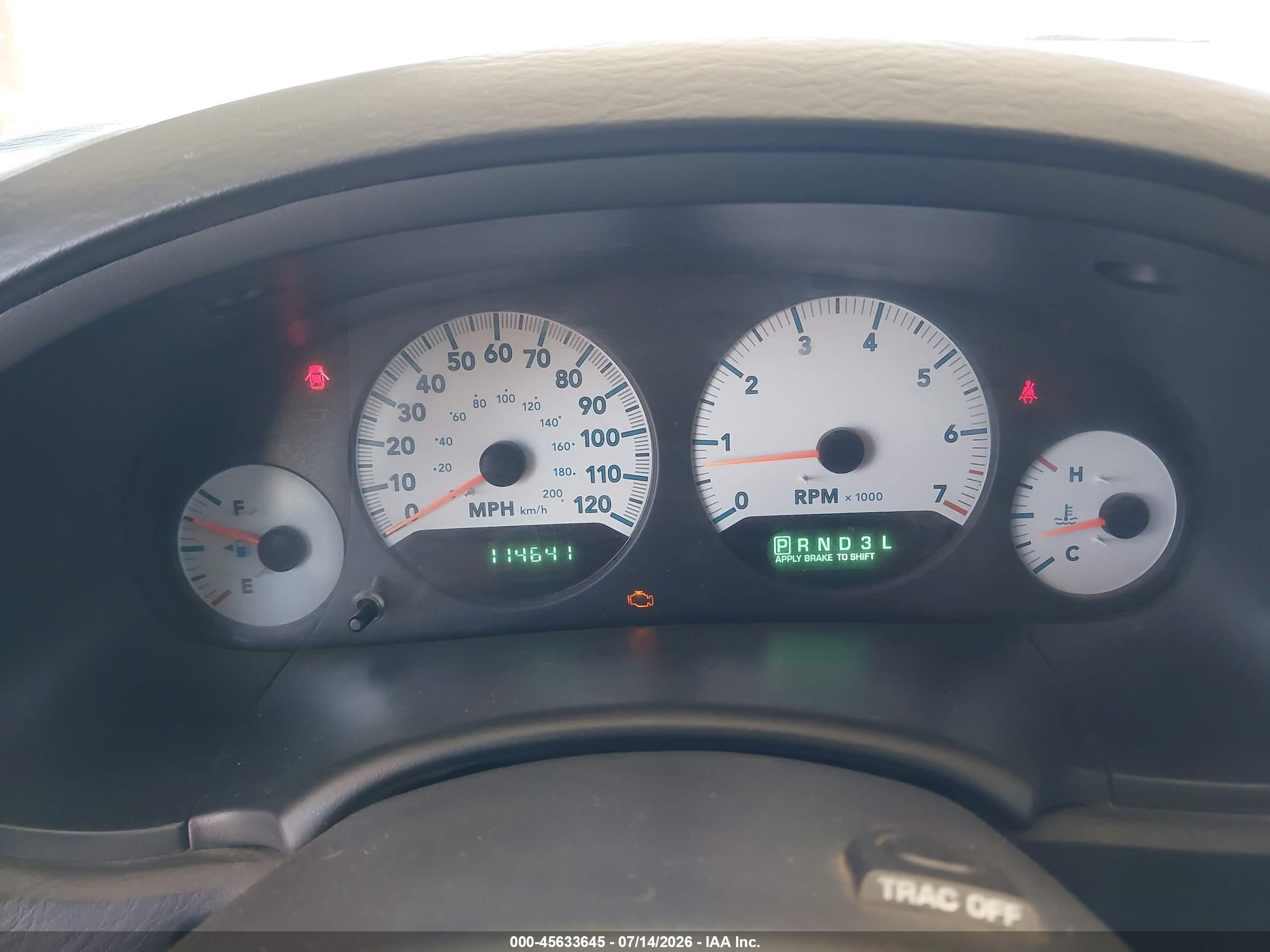 2005 Dodge Caravan Sxt Silver vin: 2D4GP44LX5R573879