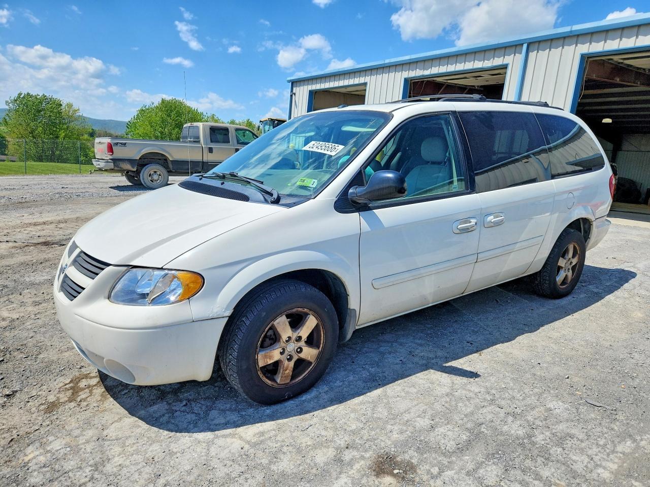 2006 Dodge Grand Caravan Sxt White vin: 2D4GP44LX6R776031