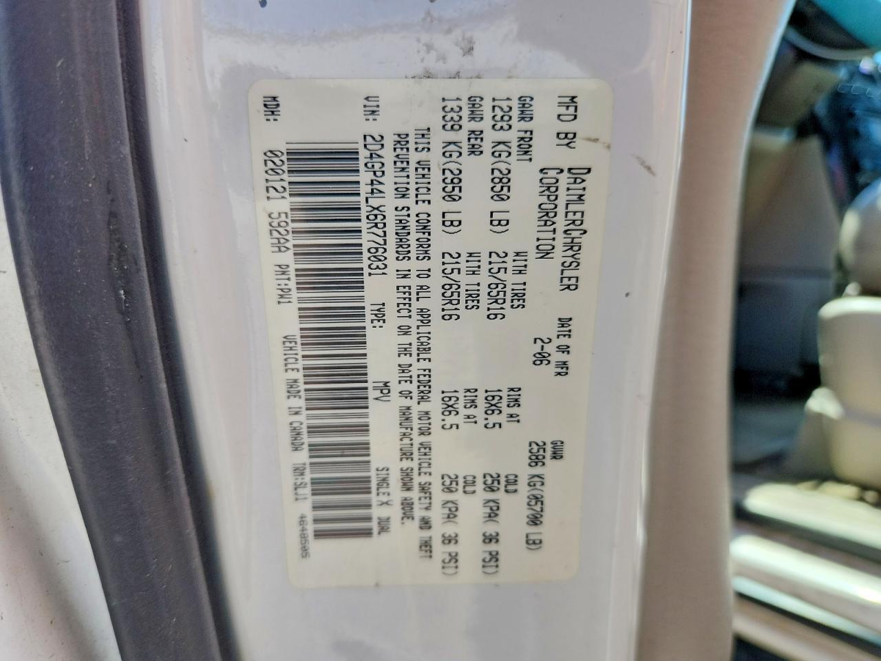 2006 Dodge Grand Caravan Sxt White vin: 2D4GP44LX6R776031