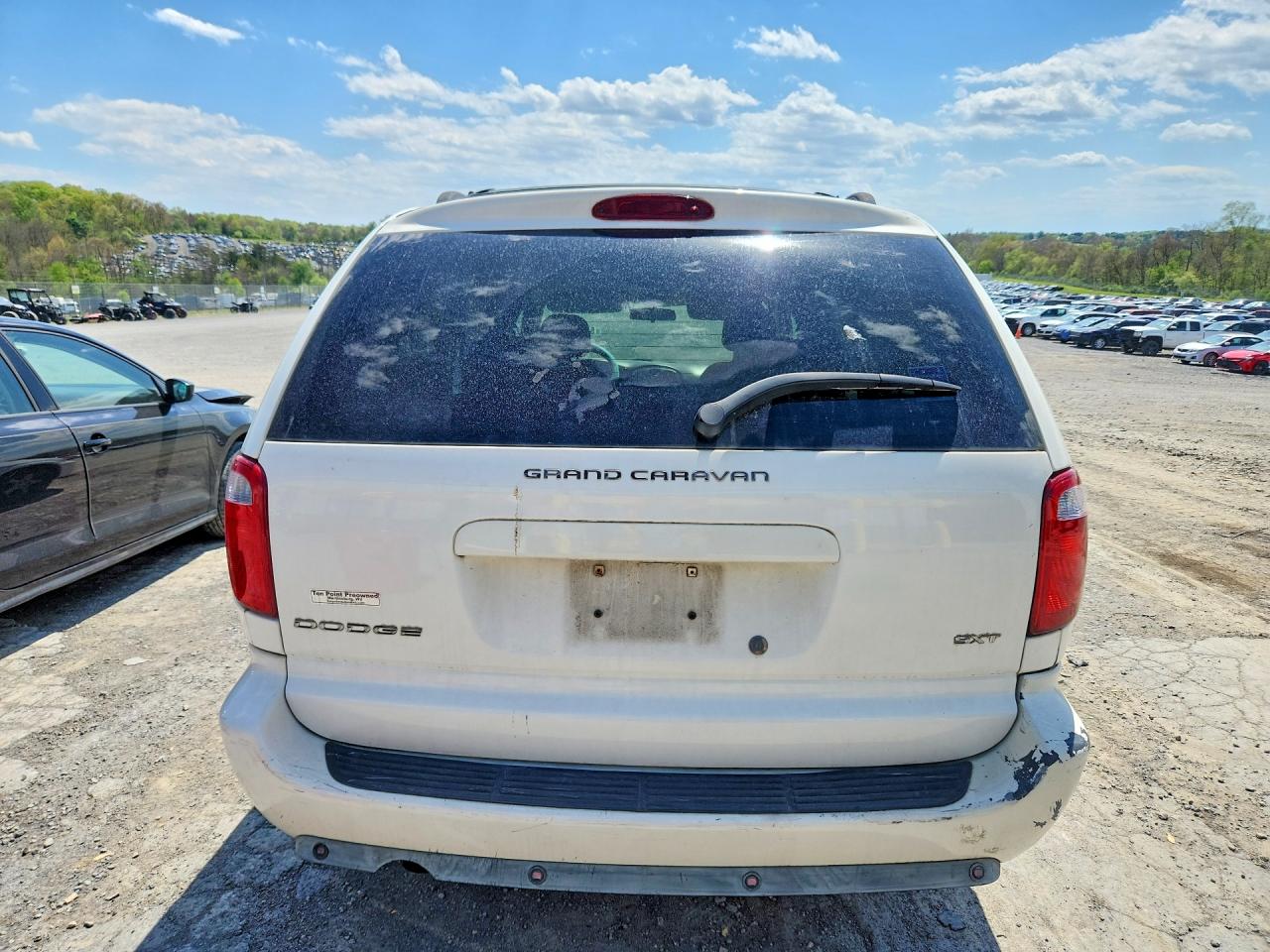2006 Dodge Grand Caravan Sxt White vin: 2D4GP44LX6R776031