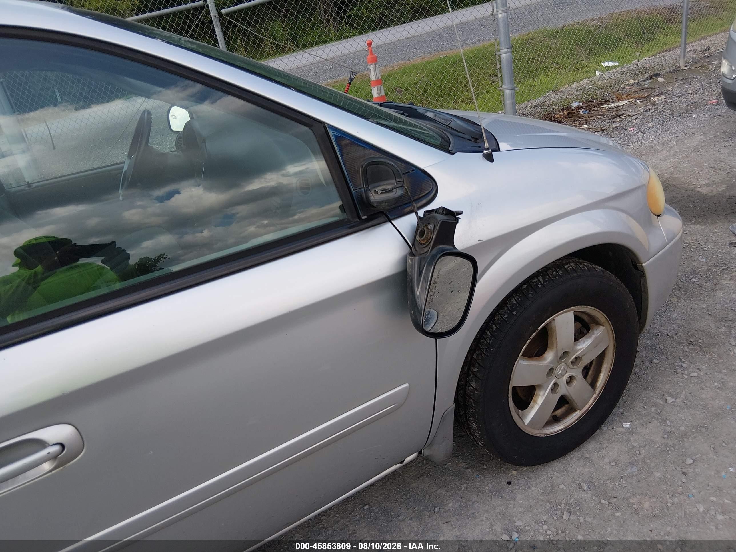 2006 Dodge Grand Caravan Sxt Silver vin: 2D4GP44LX6R838463
