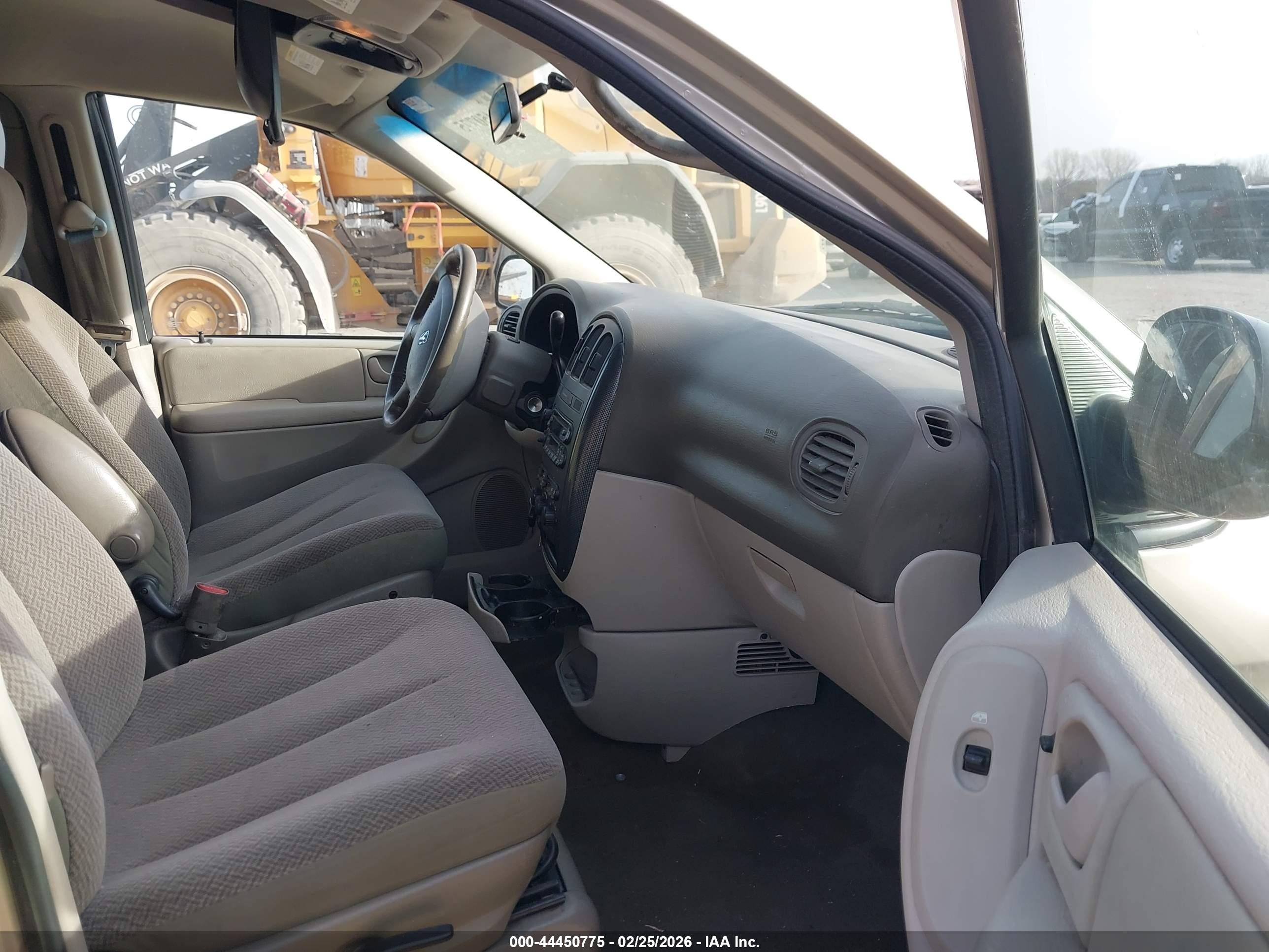 2007 Dodge Grand Caravan Sxt Tan vin: 2D4GP44LX7R175378