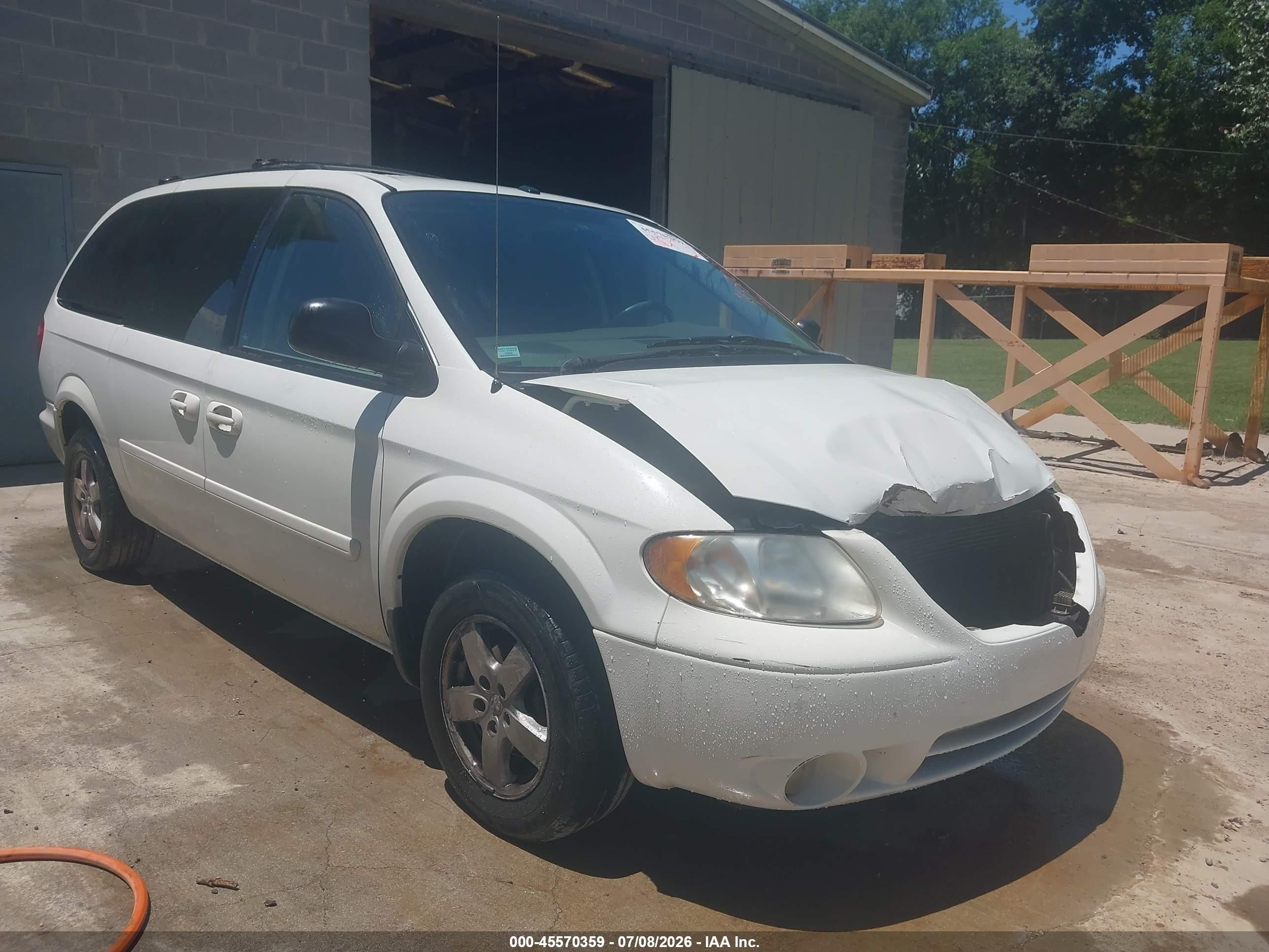 2007 Dodge Grand Caravan Sxt White vin: 2D4GP44LX7R204023