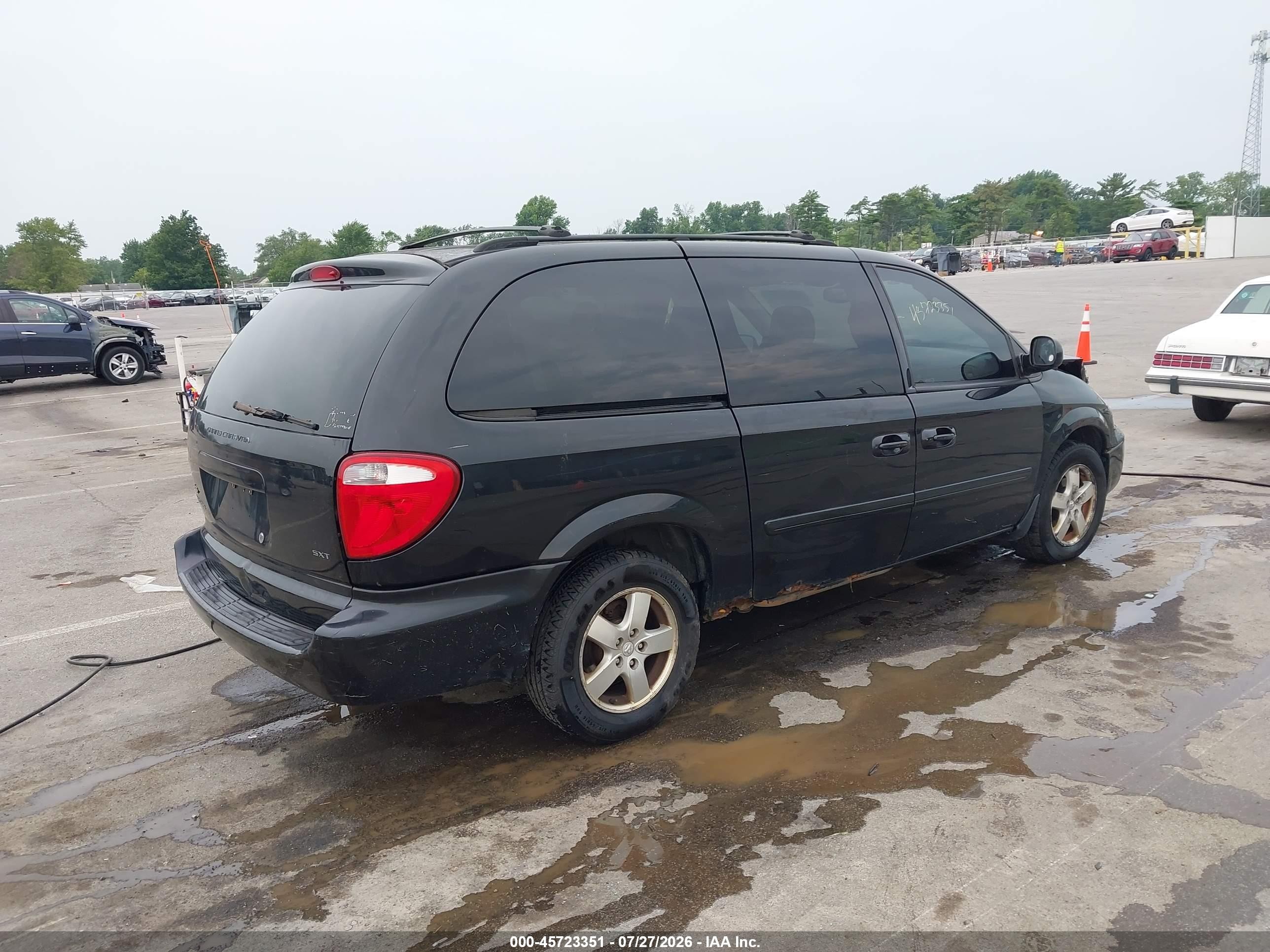 2007 Dodge Grand Caravan Sxt Black vin: 2D4GP44LX7R301481